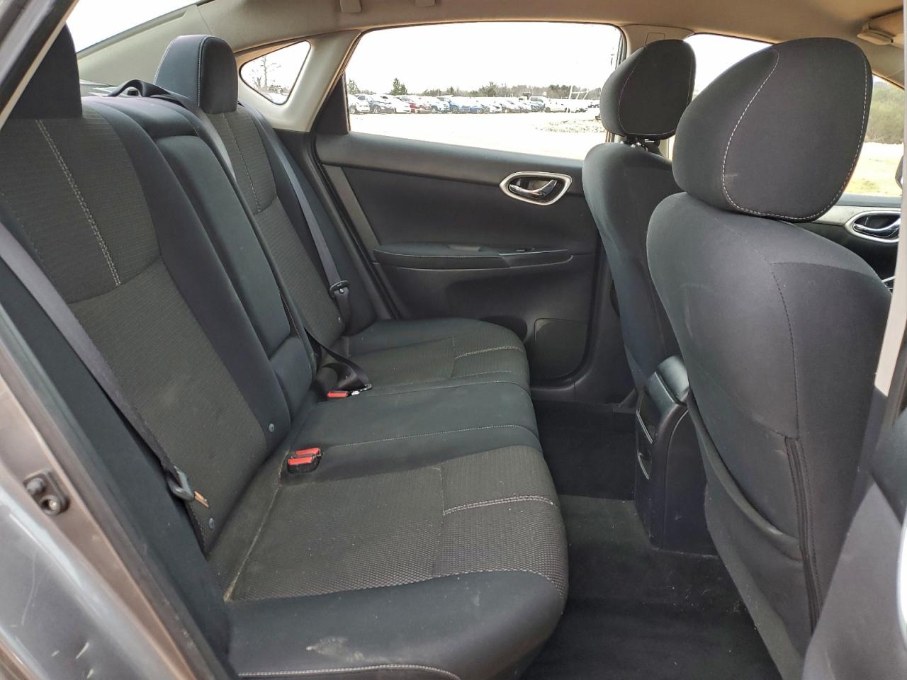 2015 NISSAN SENTRA S photo 10