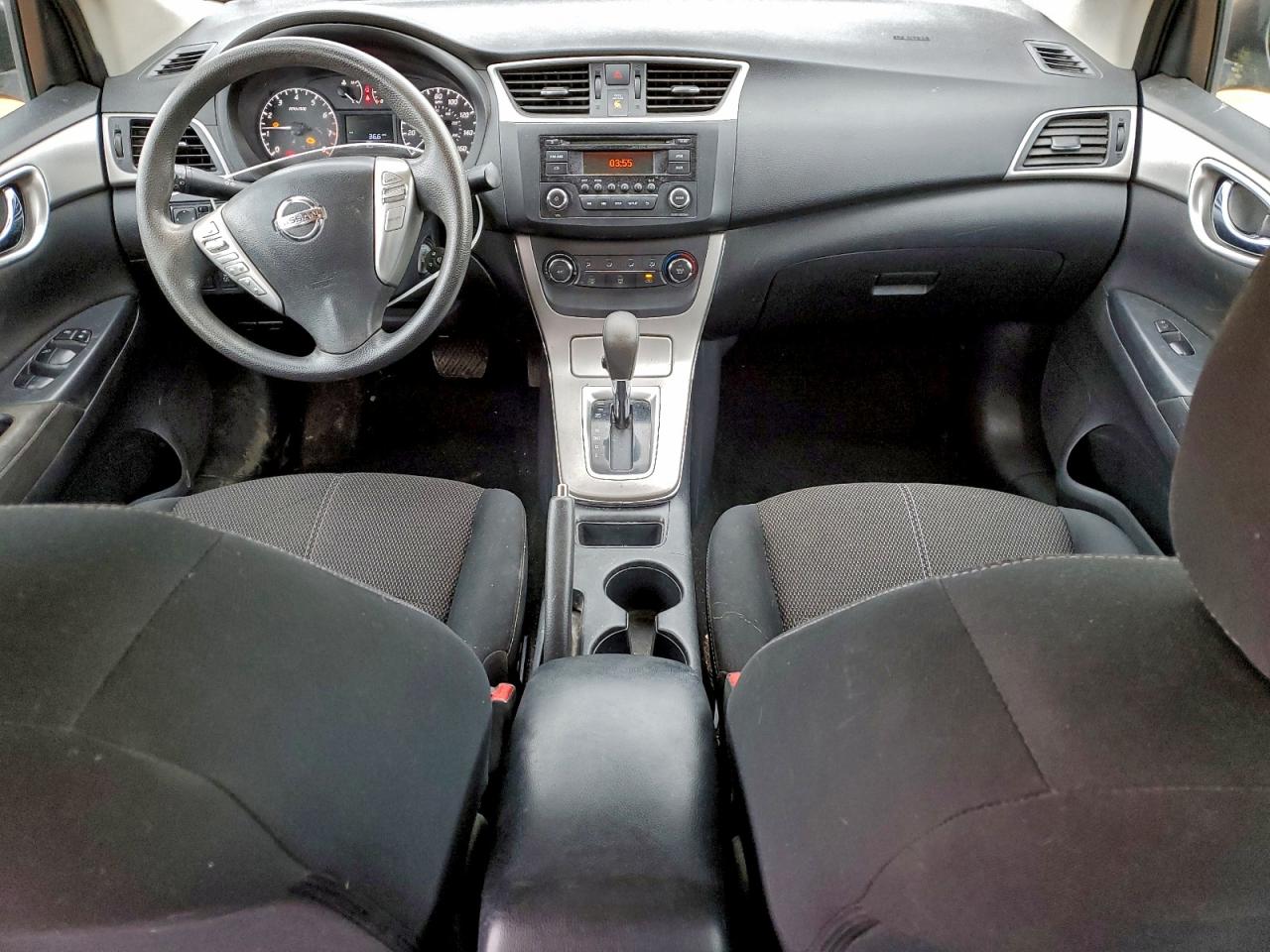 2015 NISSAN SENTRA S photo 8