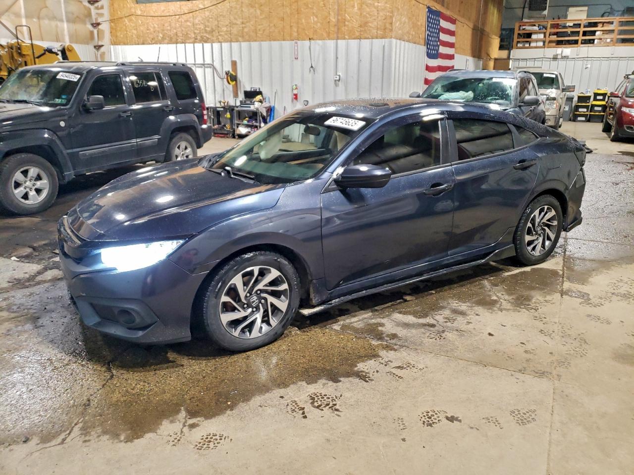 2016 HONDA CIVIC