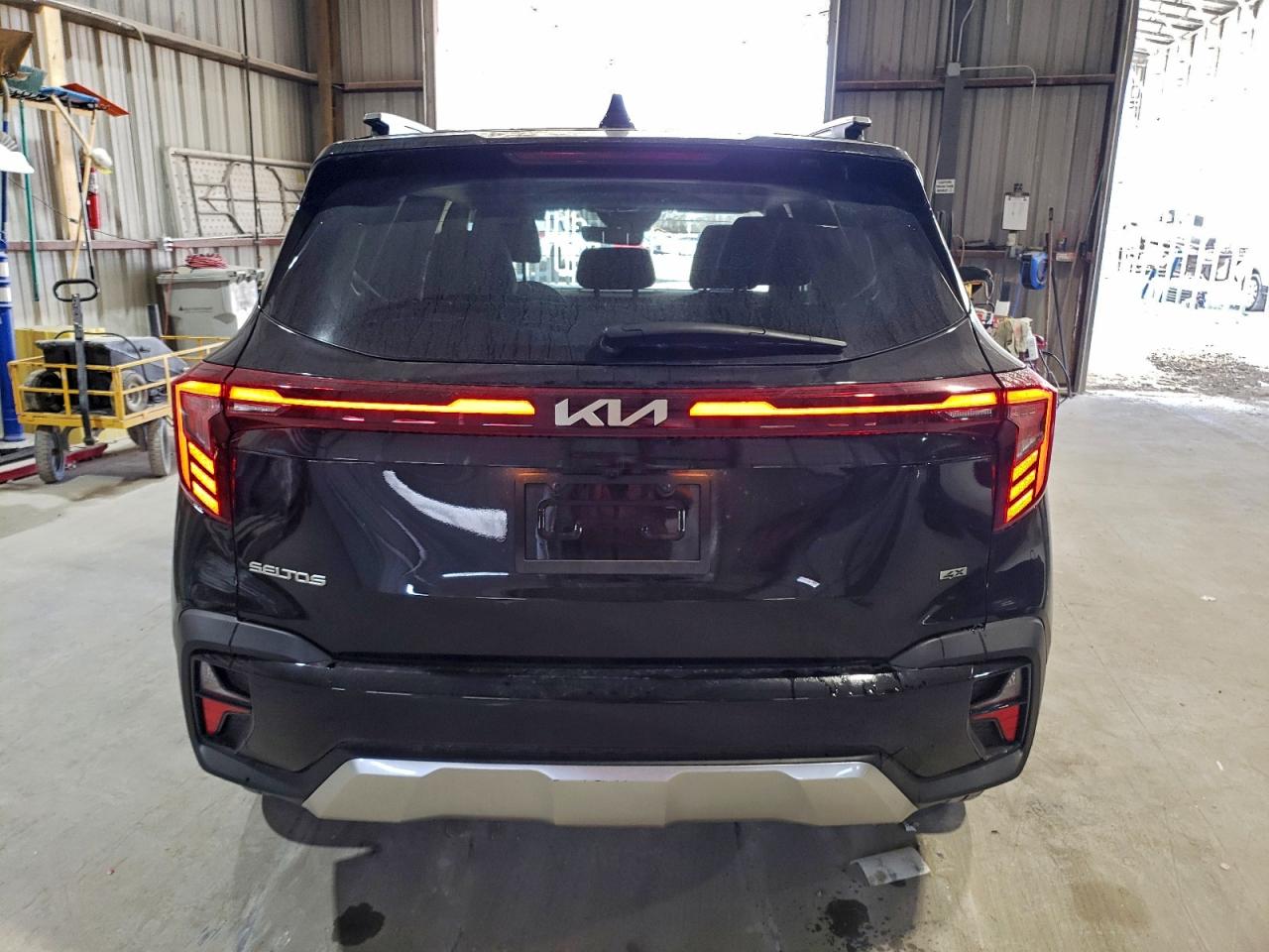 2025 KIA SELTOS S photo 6