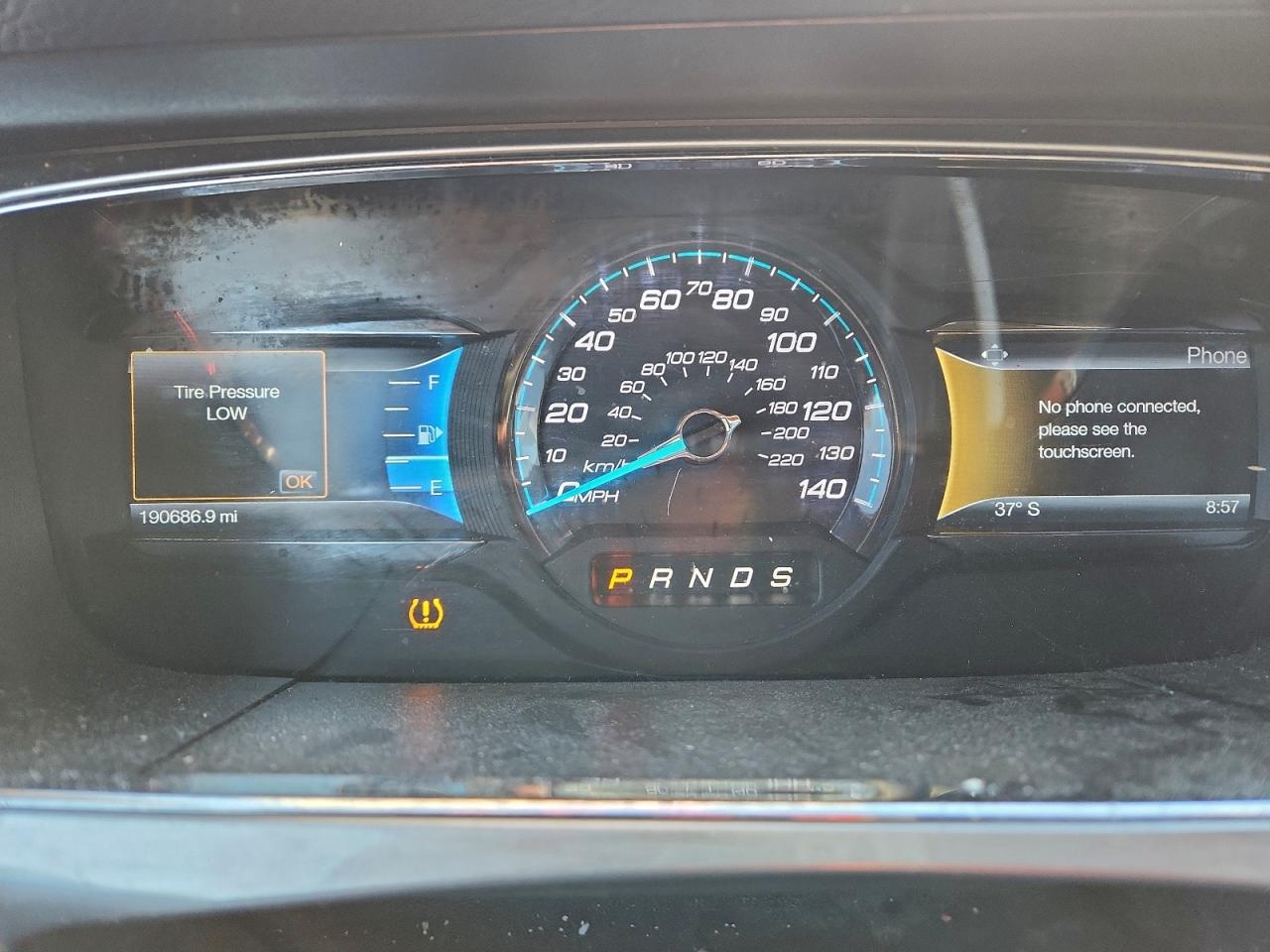 2014 FORD TAURUS SEL photo 9