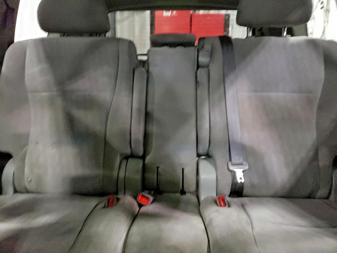 2013 TOYOTA HIGHLANDER BASE photo 10