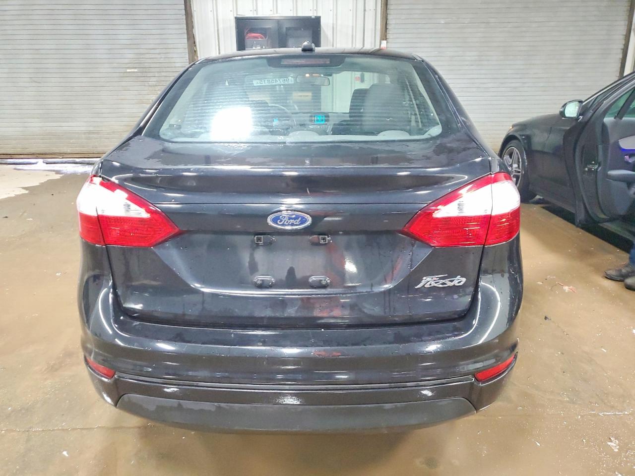 2015 FORD FIESTA S photo 6