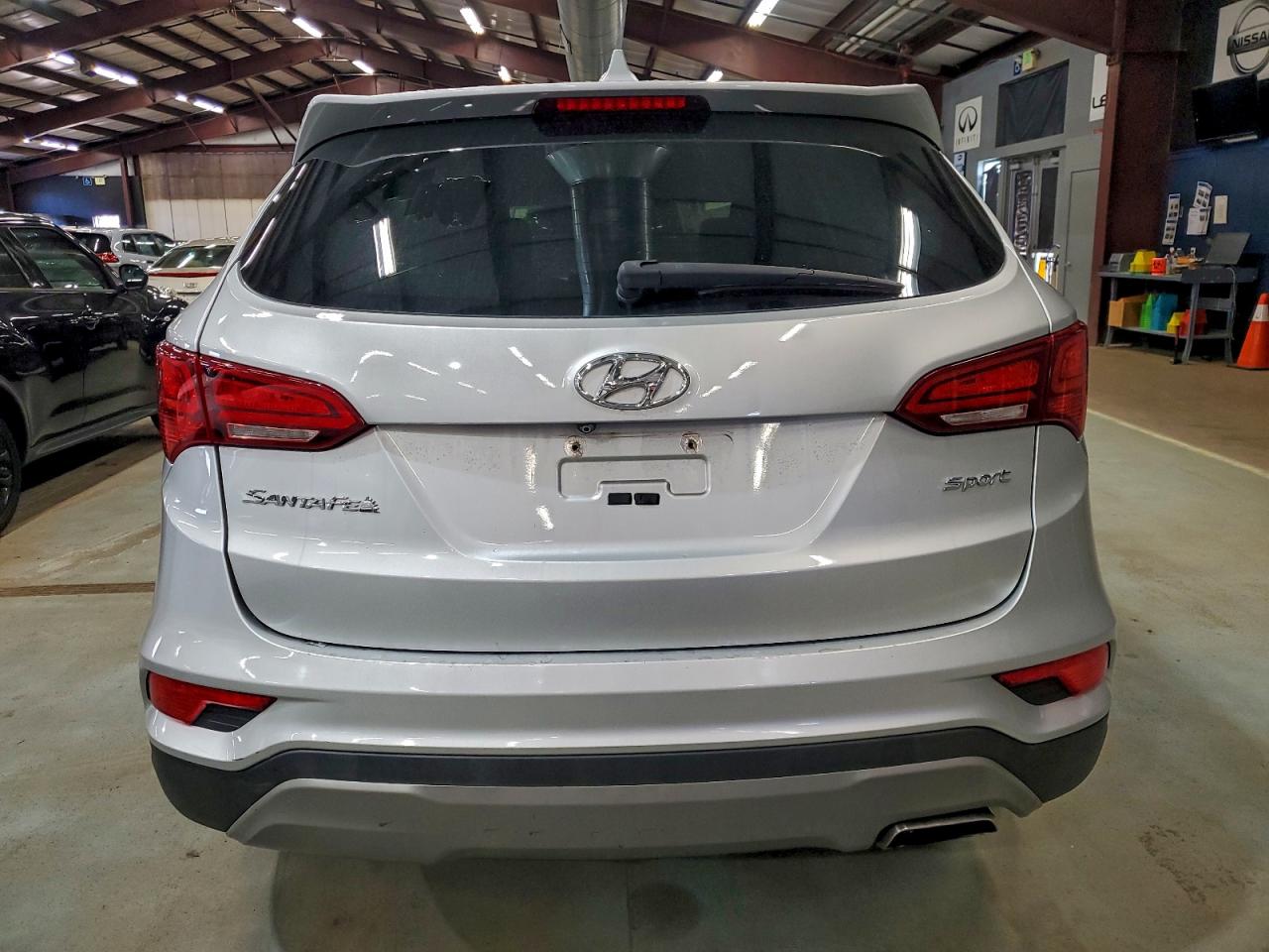 2017 HYUNDAI SANTA FE SPORT photo 6
