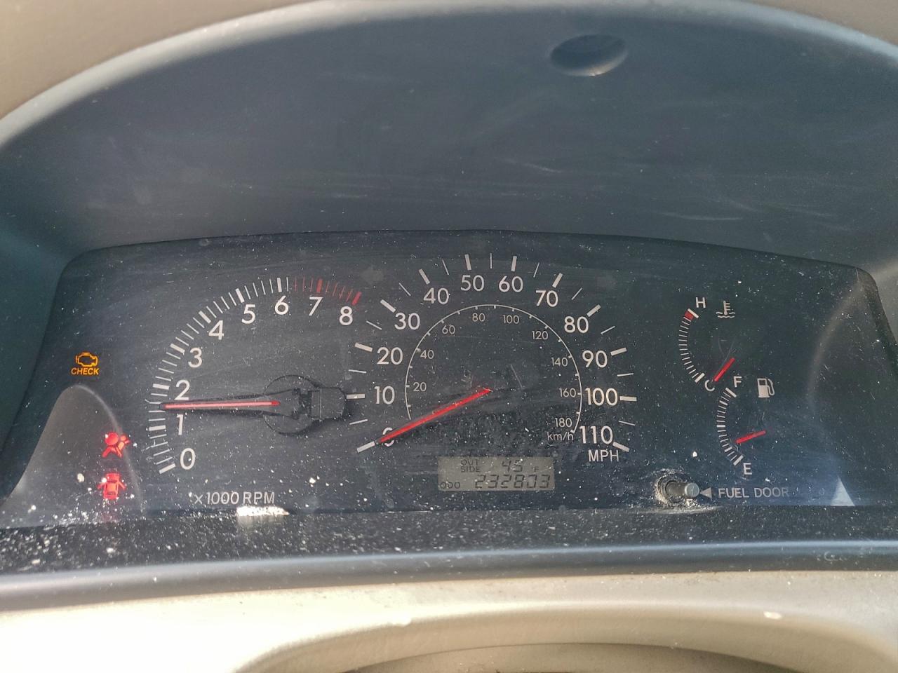 2006 TOYOTA COROLLA CE photo 9