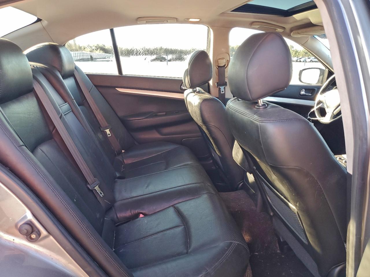 2009 INFINITI G37 BASE photo 10
