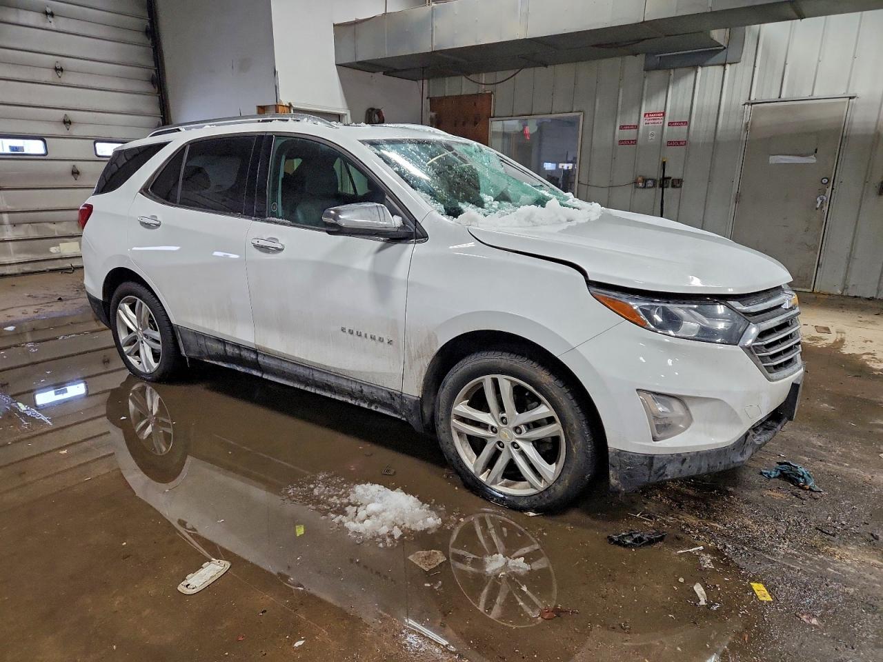 2018 CHEVROLET EQUINOX PREMIER photo 4