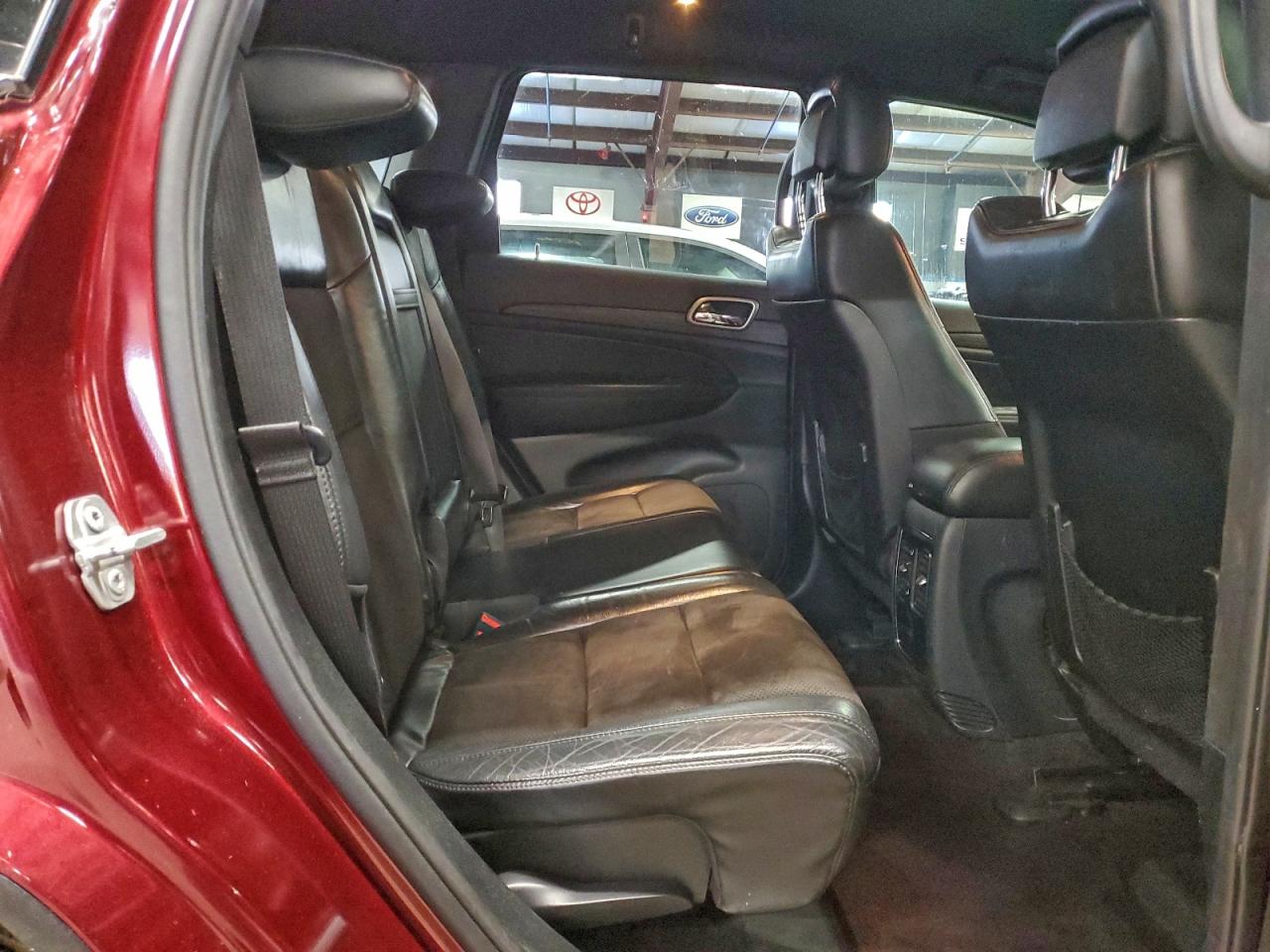 2019 JEEP GRAND CHEROKEE LAREDO photo 11