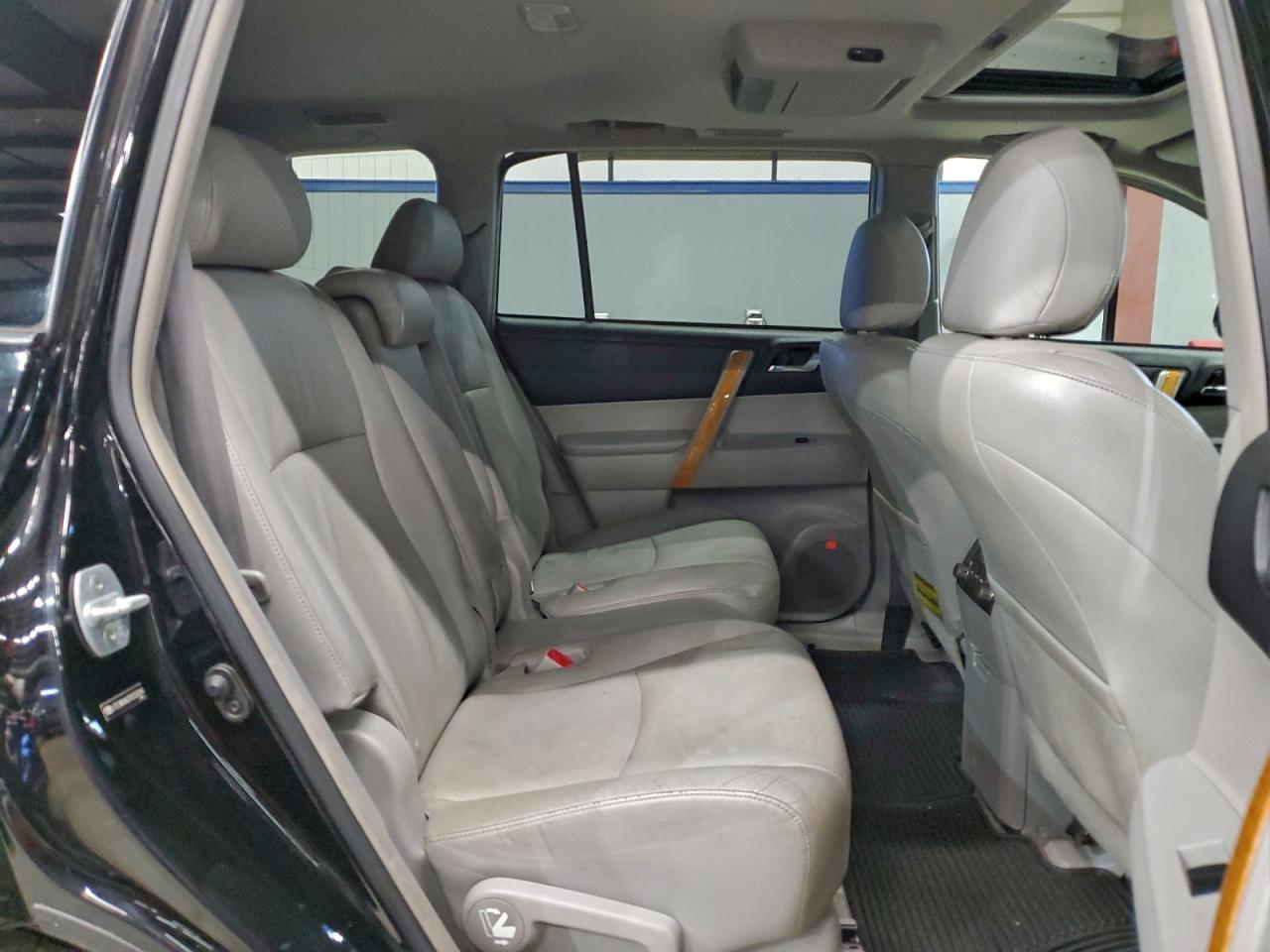 2009 TOYOTA HIGHLANDER HYBRID LIMITED photo 11