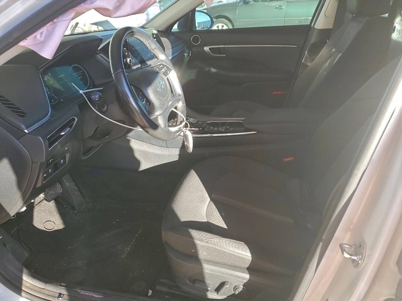 2020 HYUNDAI SONATA SEL photo 7