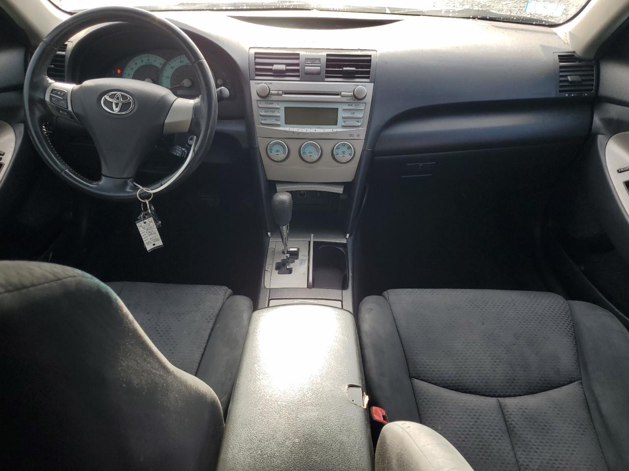 2009 TOYOTA CAMRY BASE photo 8