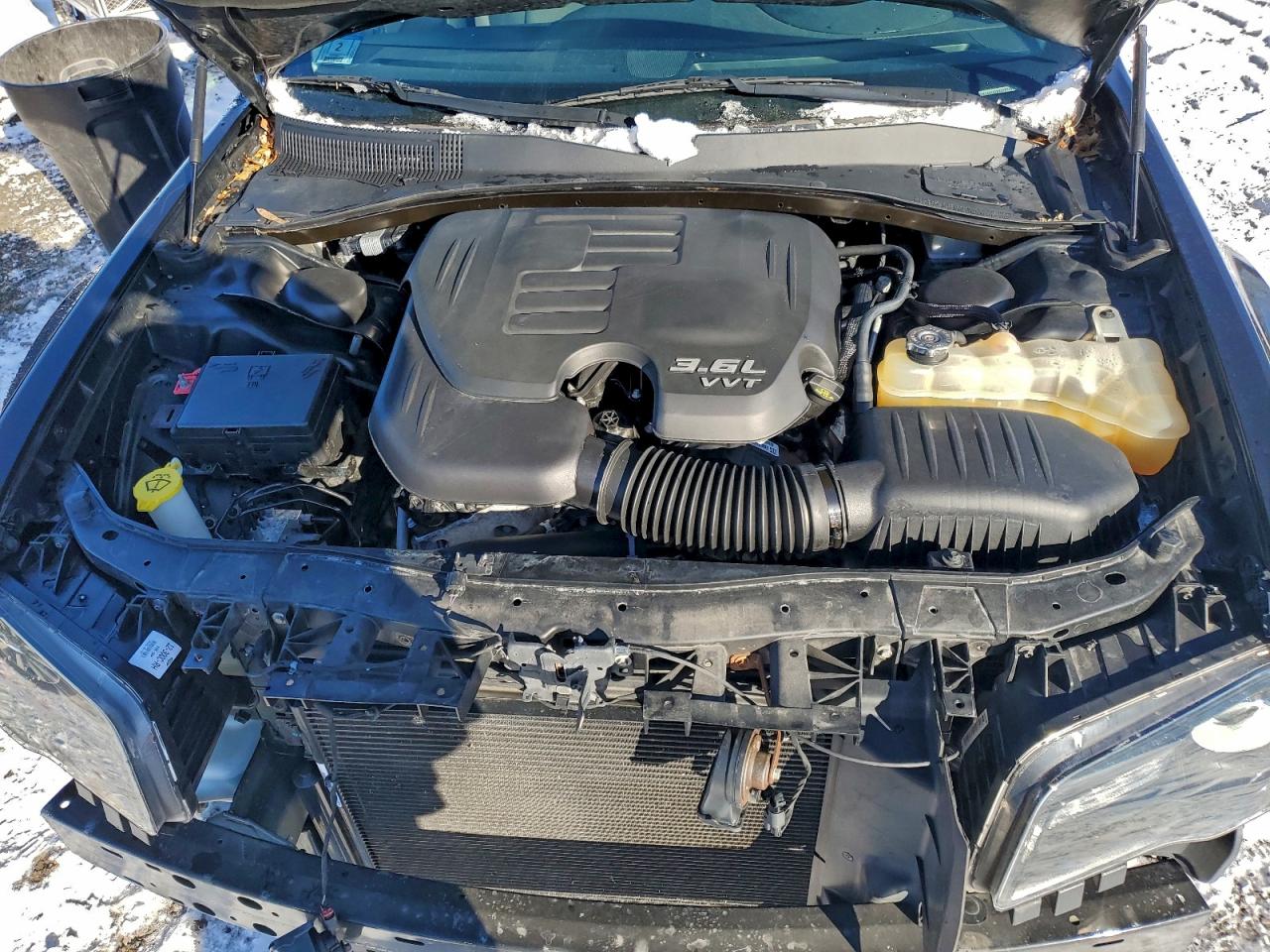 2019 CHRYSLER 300 TOURING photo 11