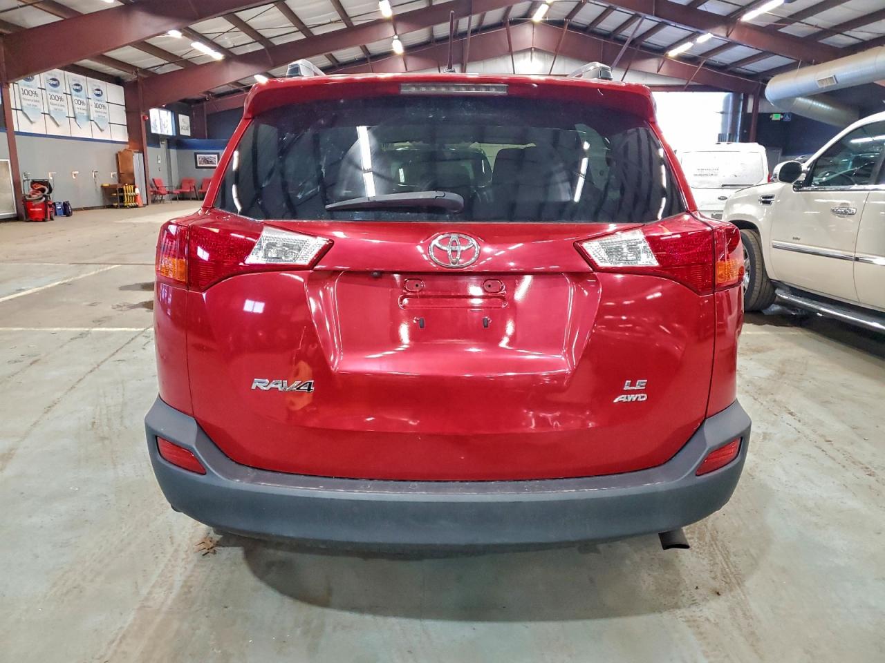 2014 TOYOTA RAV4 LE photo 6