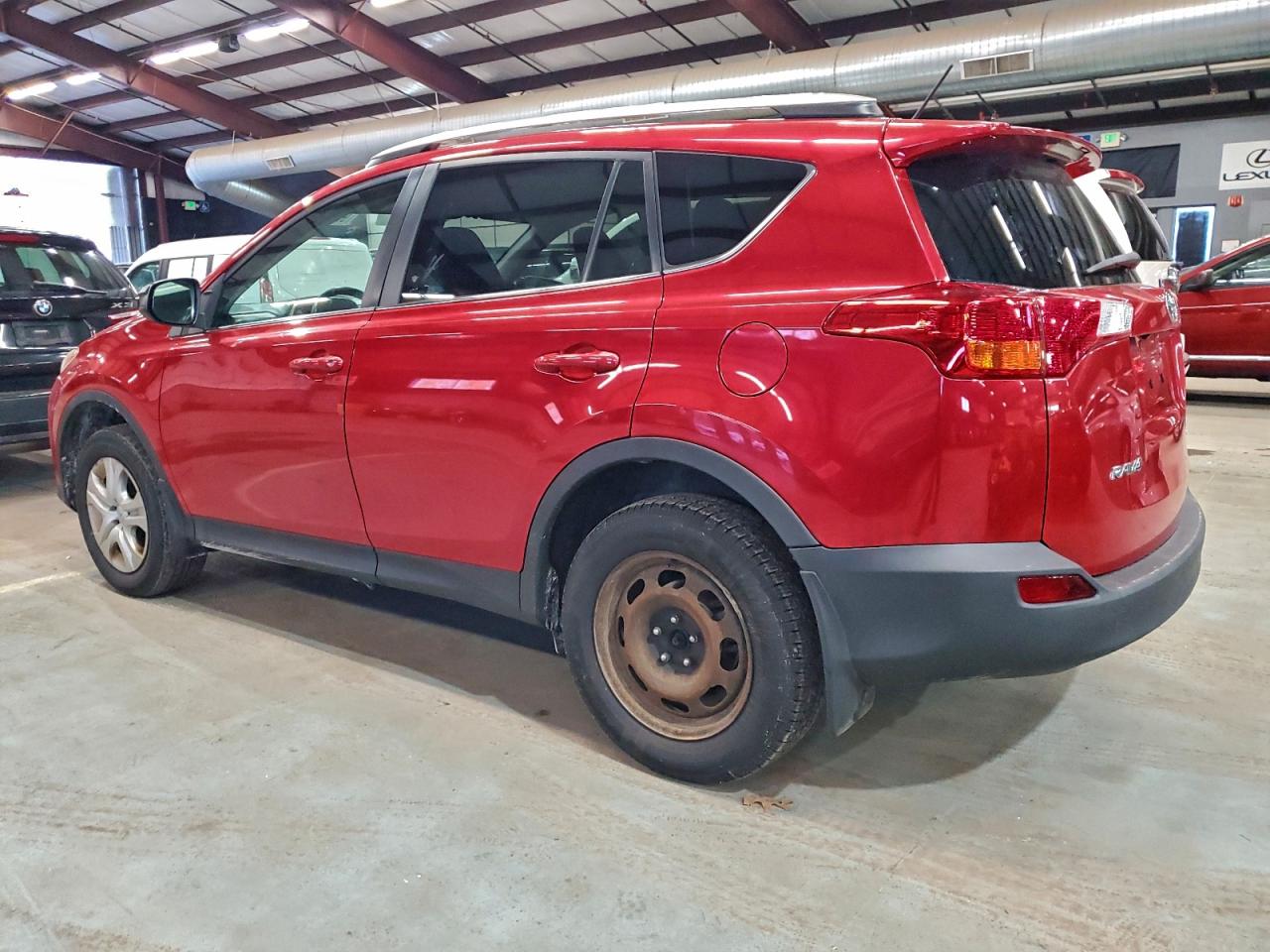 2014 TOYOTA RAV4 LE photo 2