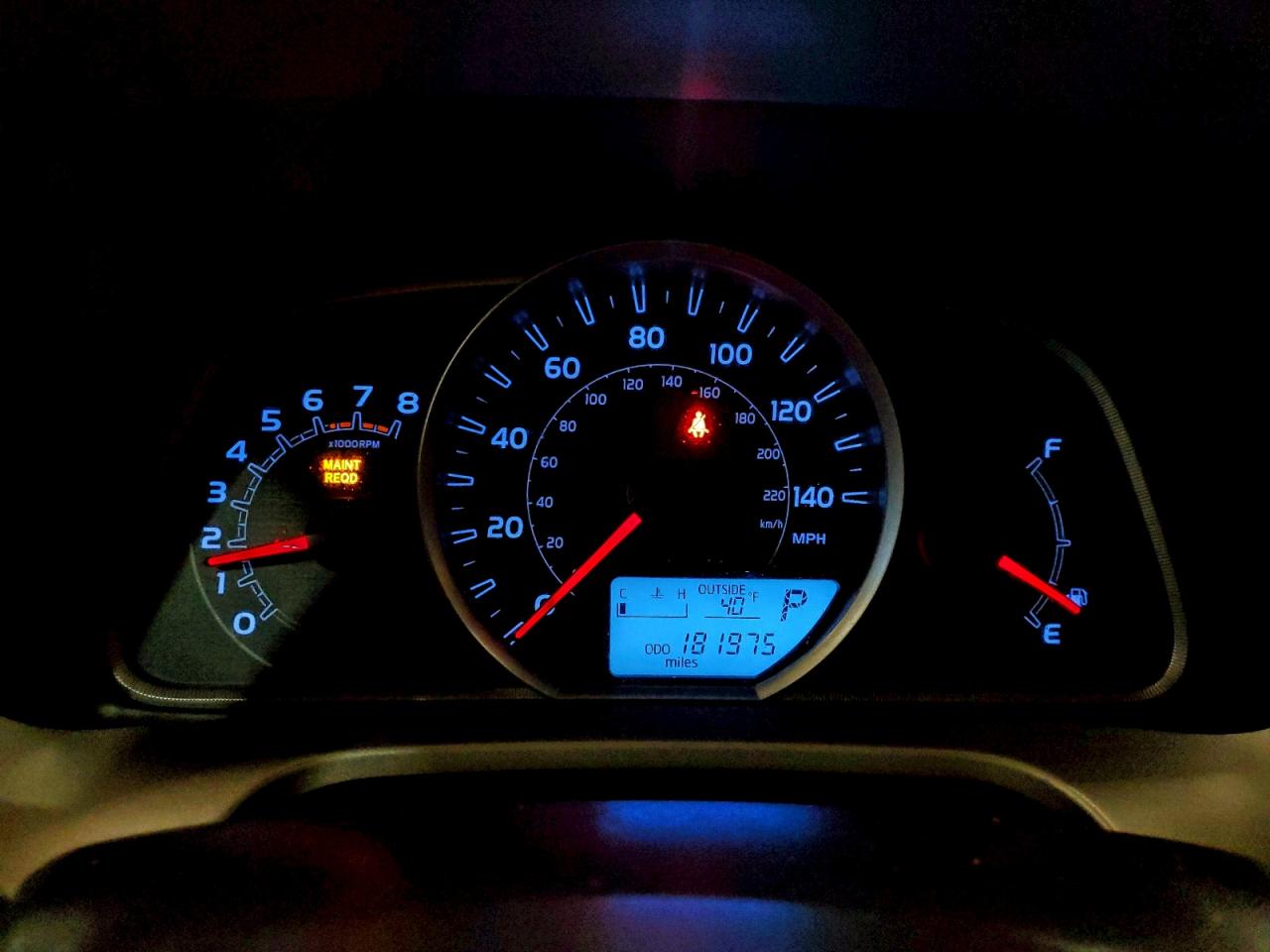 2014 TOYOTA RAV4 LE photo 9