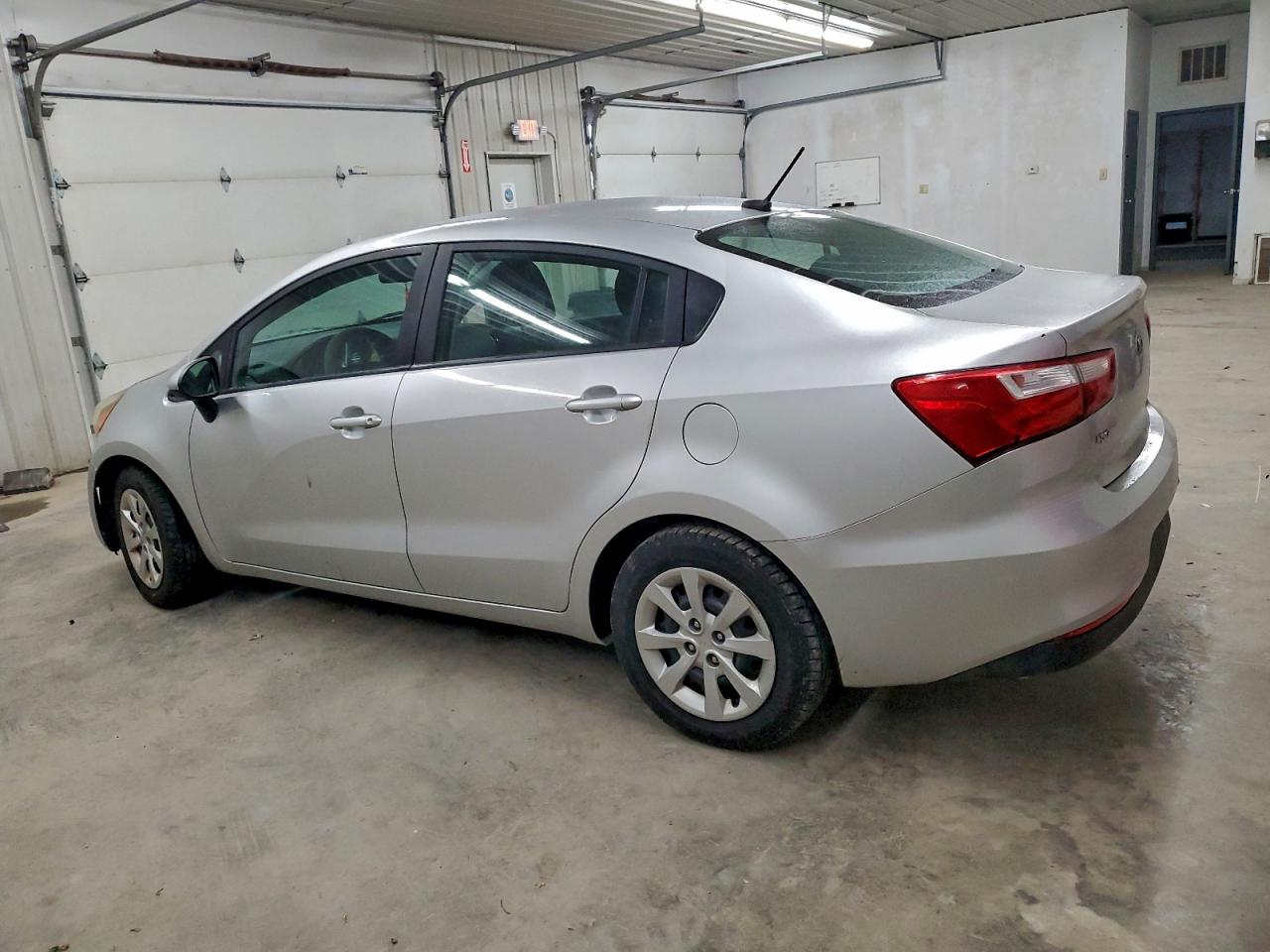 2017 KIA RIO LX photo 2