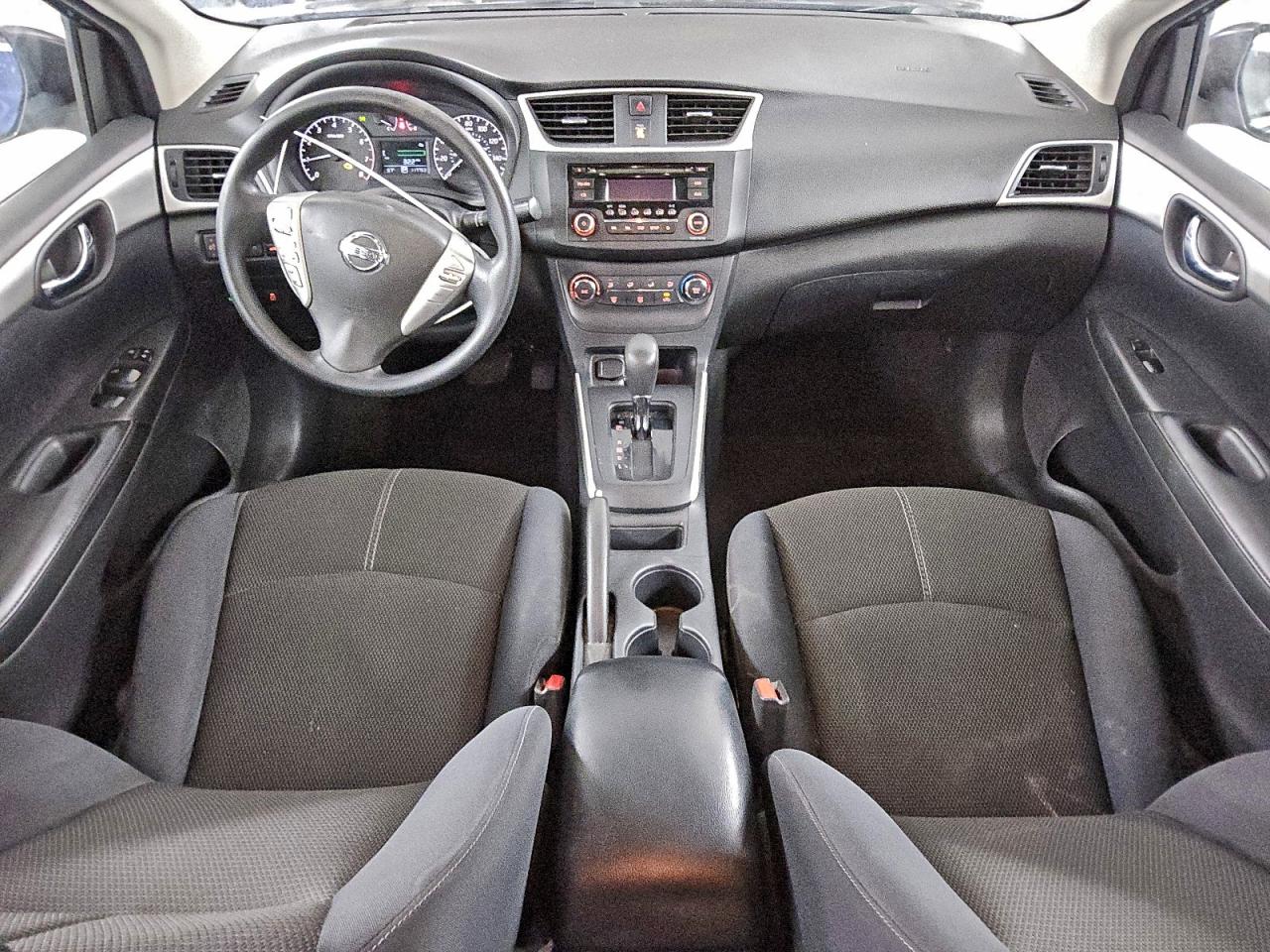 2016 NISSAN SENTRA S photo 8
