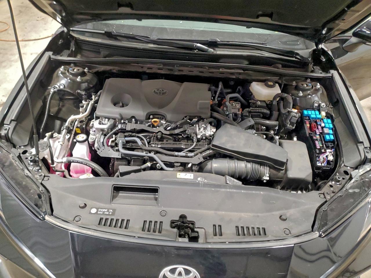2025 TOYOTA CAMRY SE photo 11