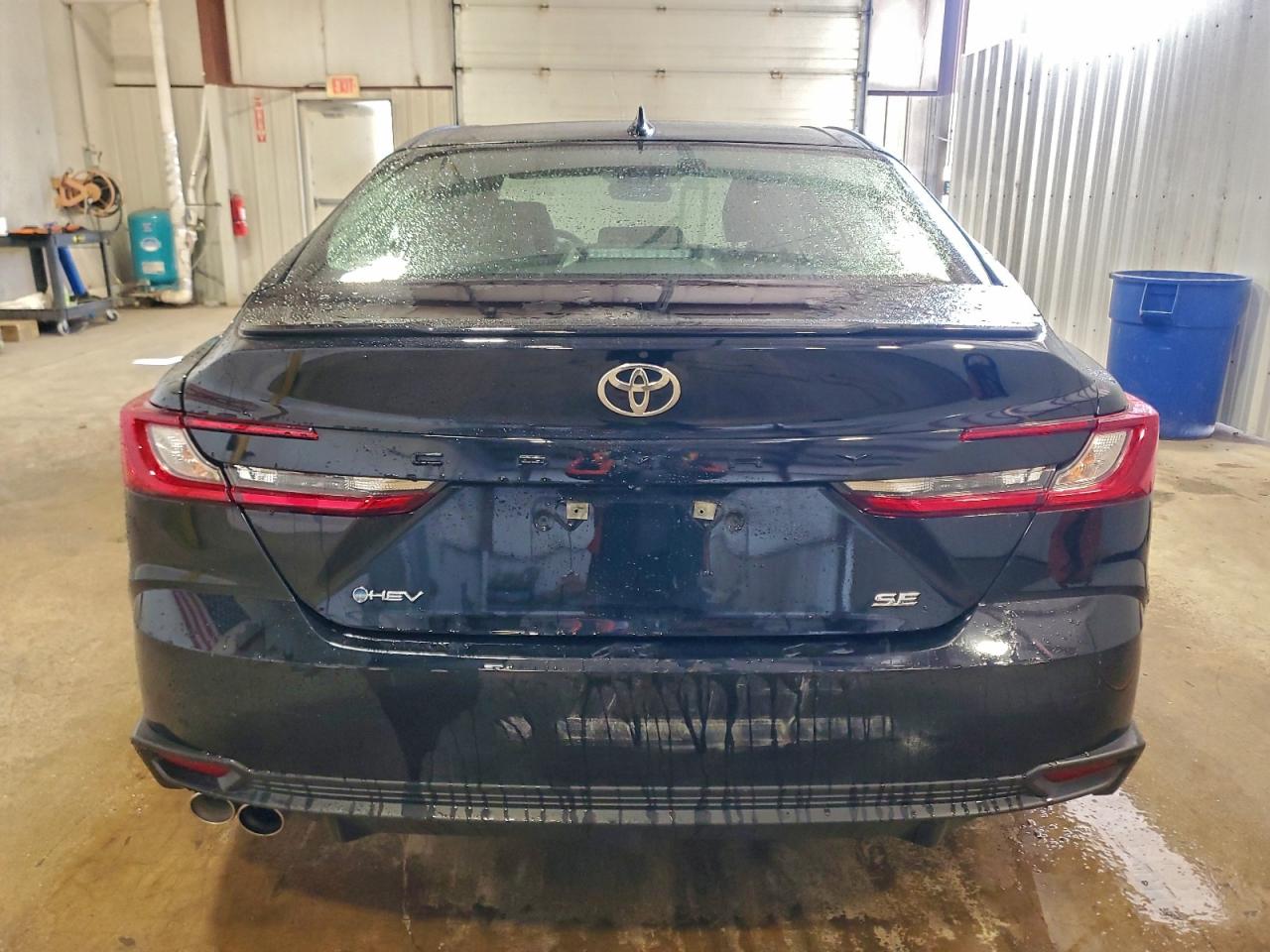 2025 TOYOTA CAMRY SE photo 6