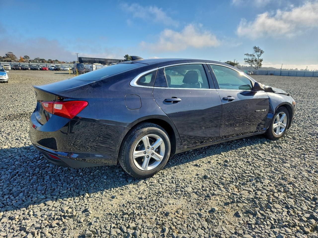 2022 CHEVROLET MALIBU LS photo 3