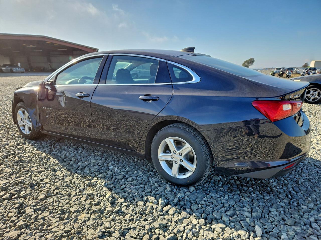 2022 CHEVROLET MALIBU LS photo 2