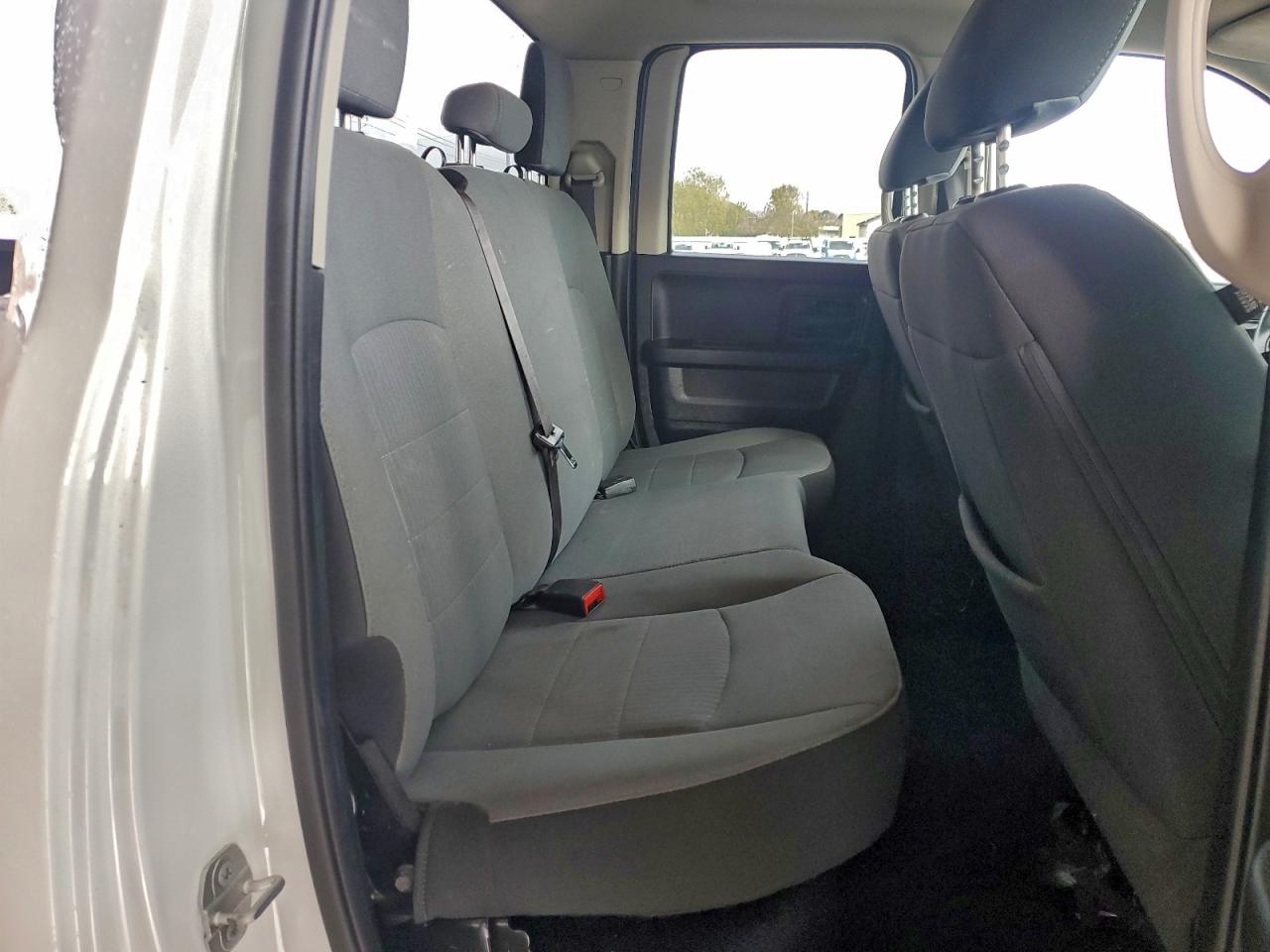 2022 RAM 1500 CLASSIC TRADESMAN photo 10
