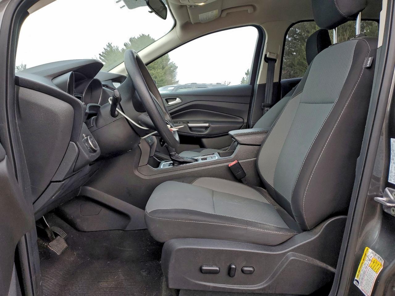 2019 FORD ESCAPE SE photo 7