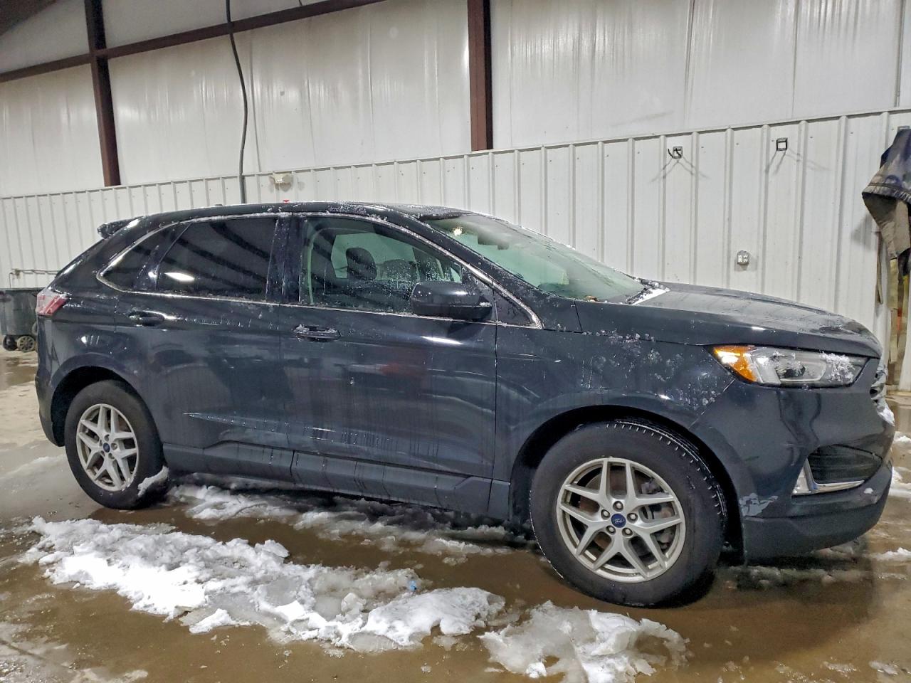 2021 FORD EDGE SEL photo 4