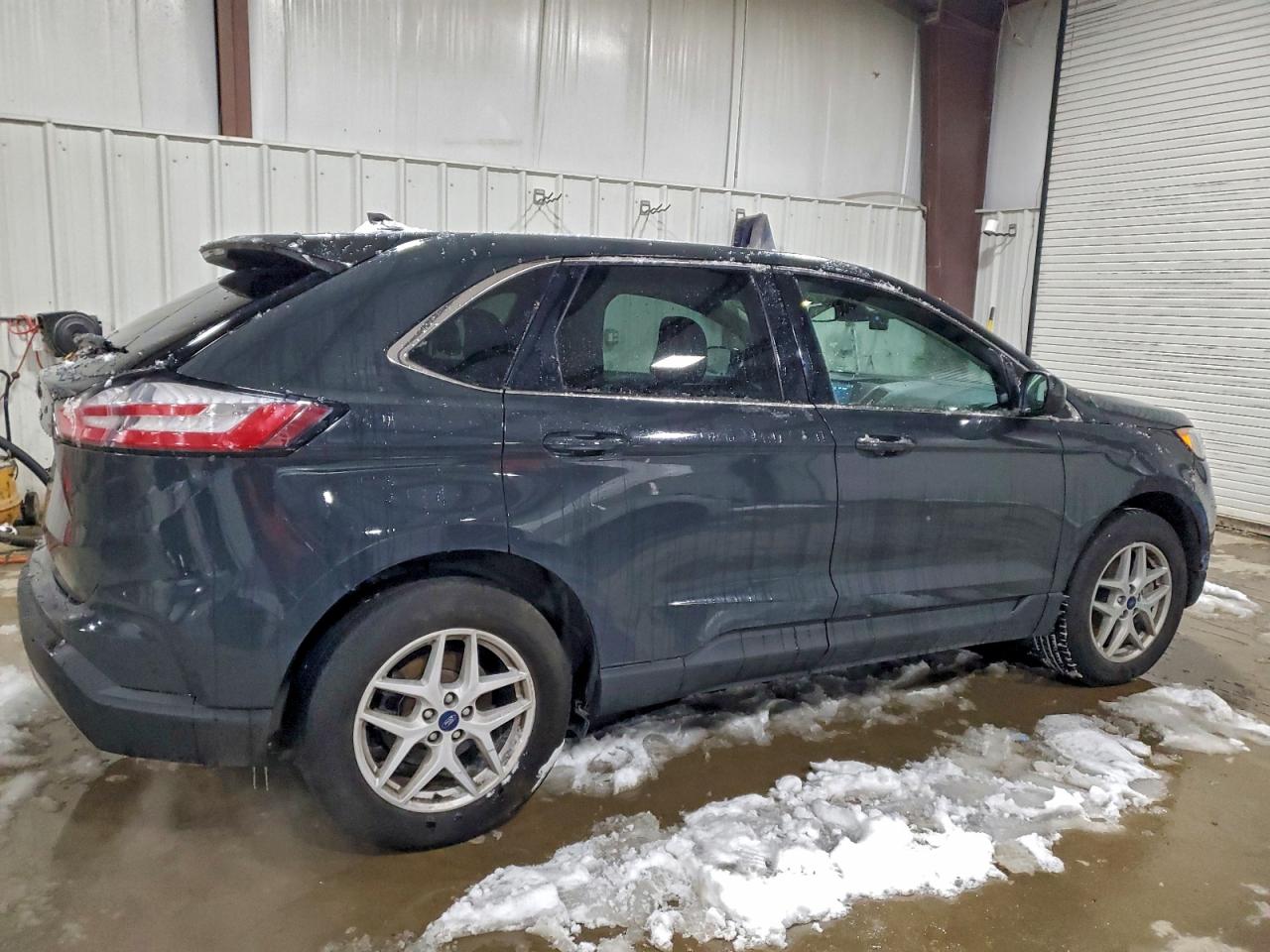 2021 FORD EDGE SEL photo 3