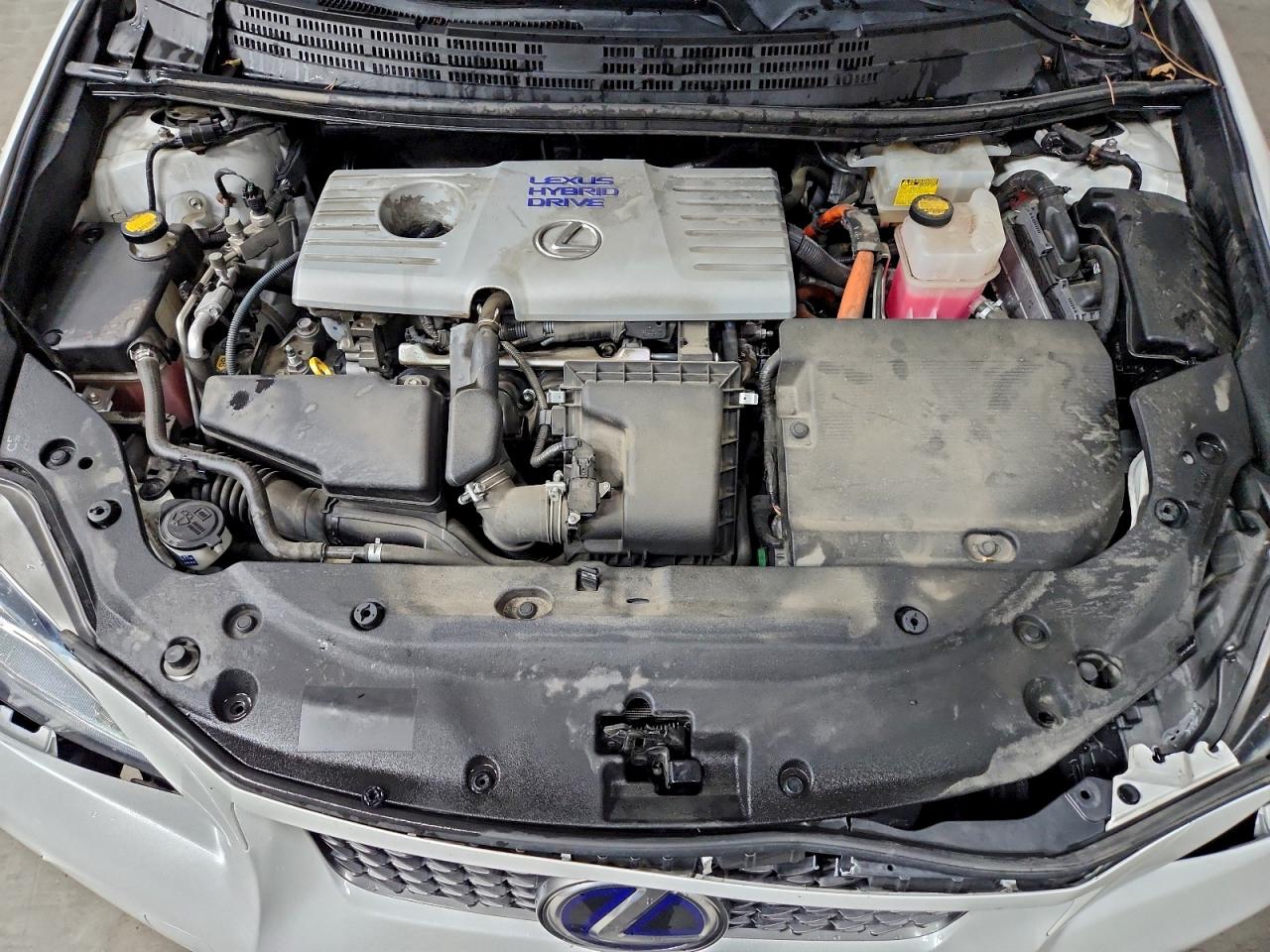 2012 LEXUS CT 200 photo 12