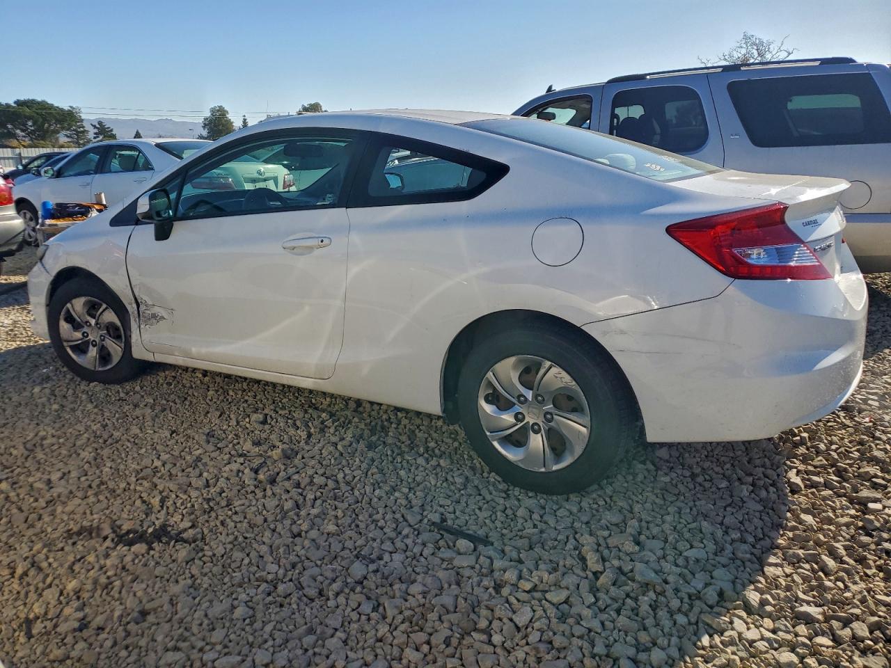2013 HONDA CIVIC LX photo 2