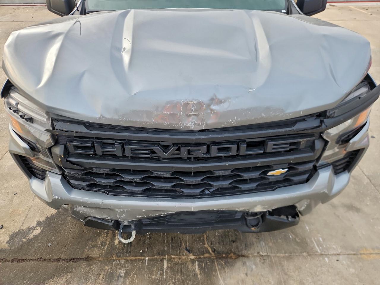 2024 CHEVROLET SILVERADO C1500 CUSTOM photo 11