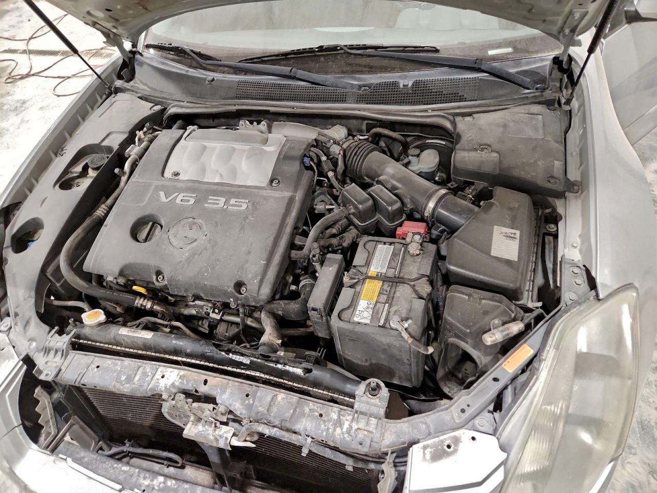 2005 NISSAN MAXIMA SE photo 11