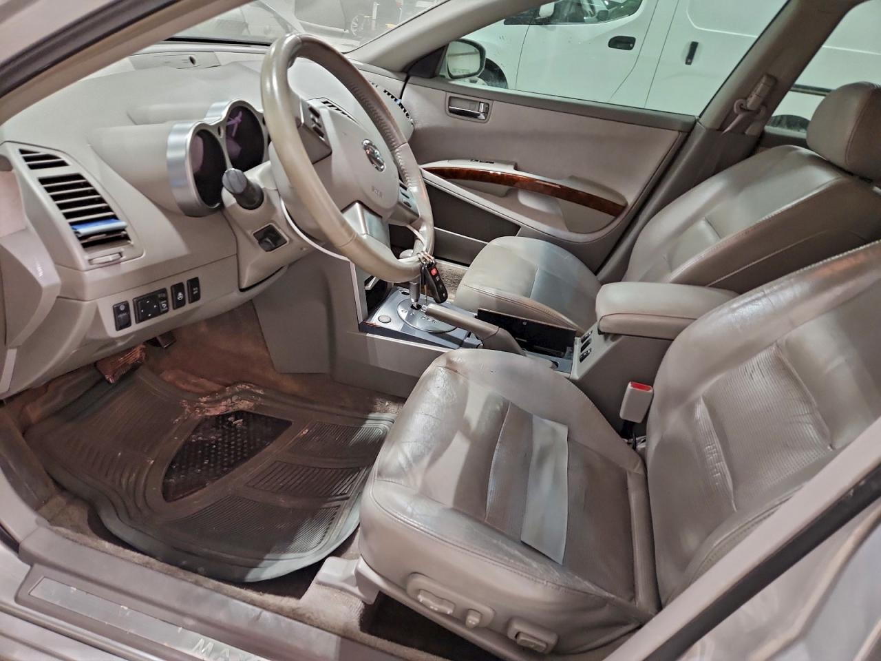 2005 NISSAN MAXIMA SE photo 7