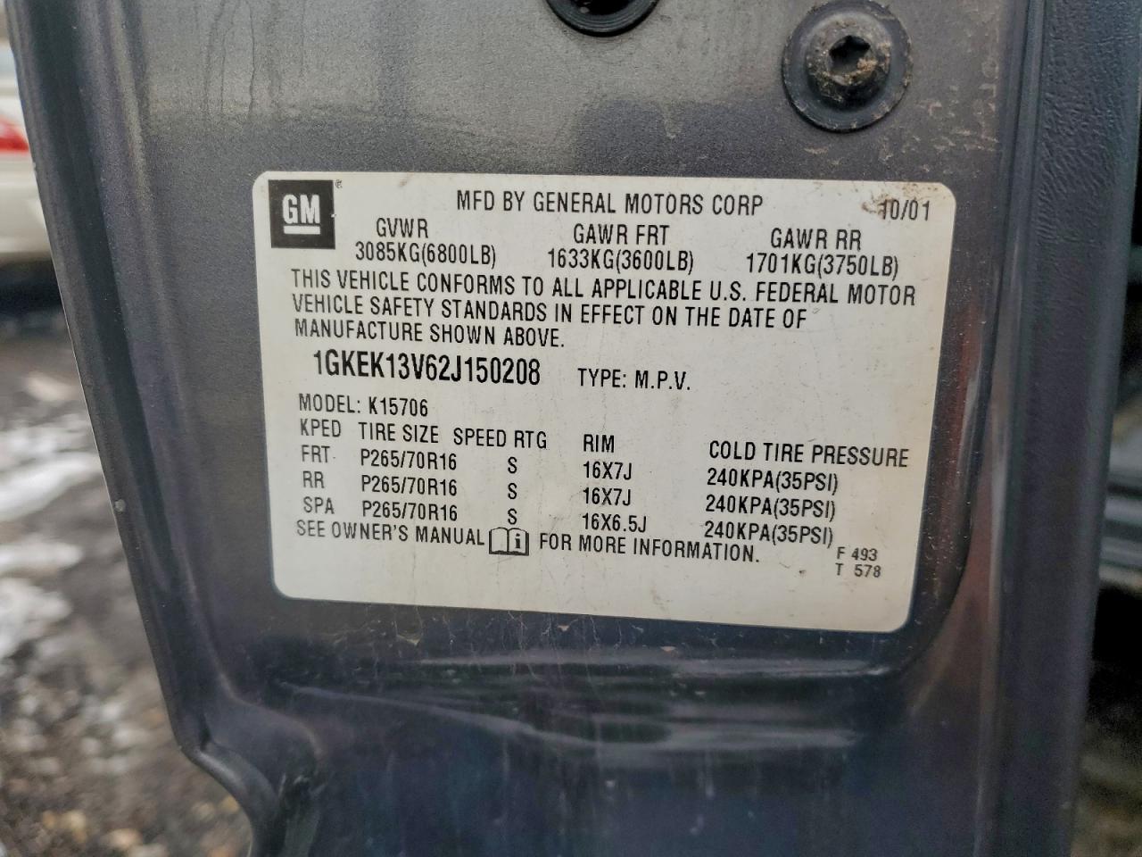 2002 GMC YUKON photo 13