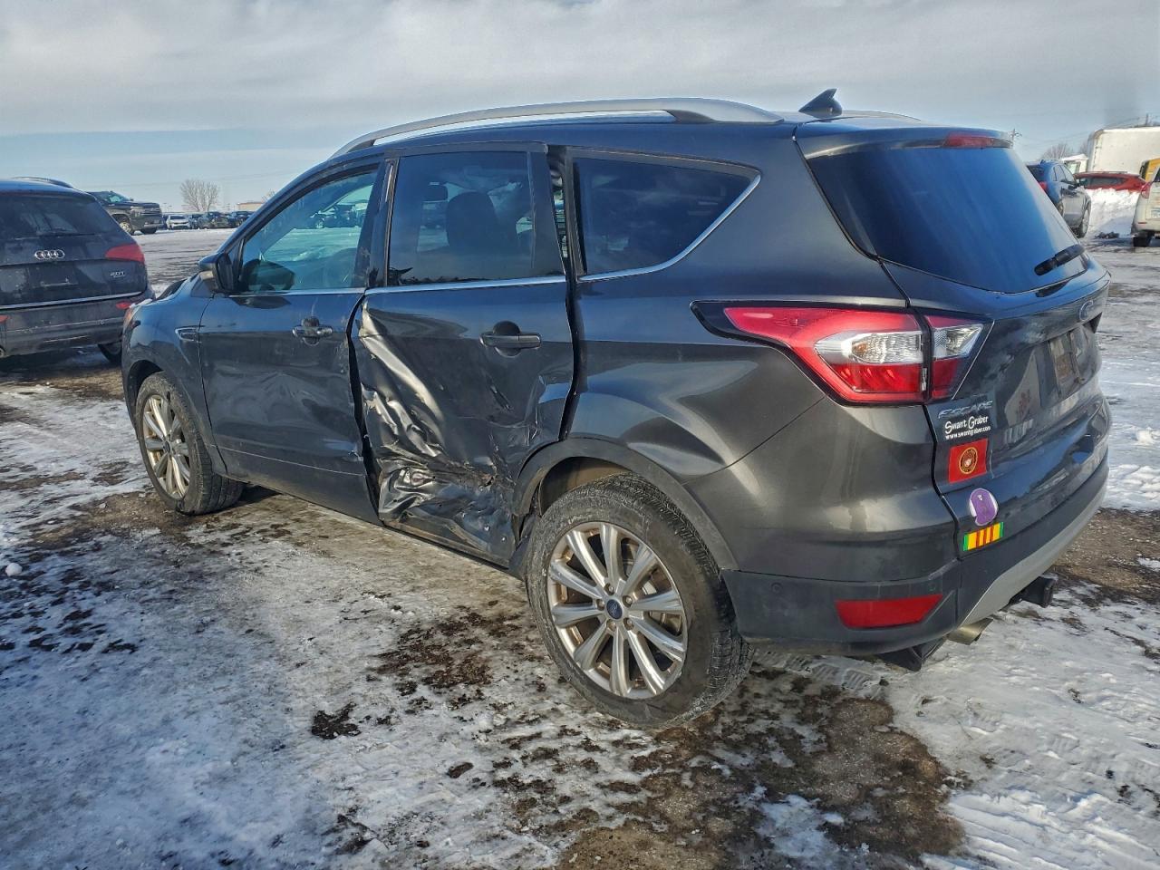 2018 FORD ESCAPE TITANIUM photo 2