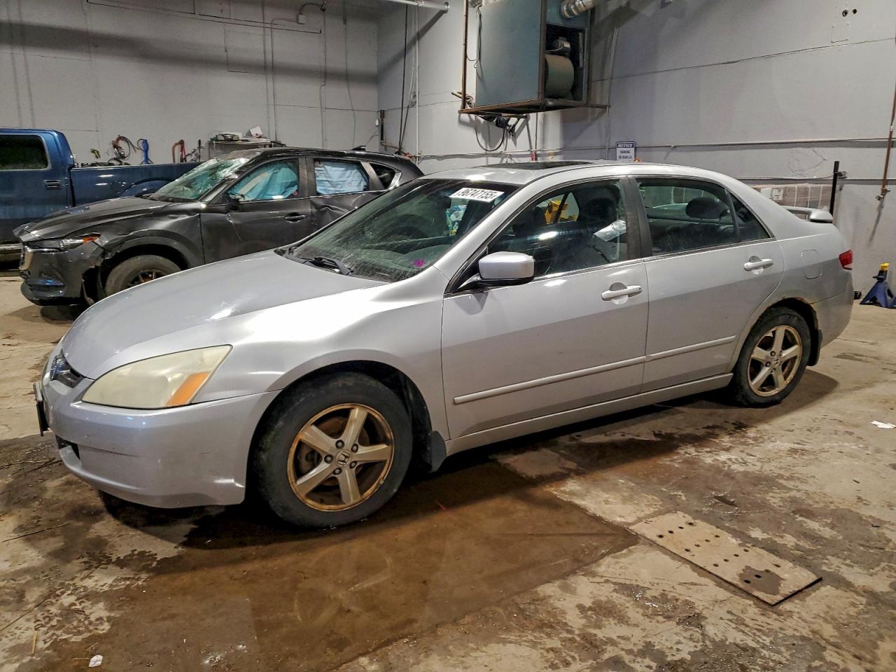 2004 HONDA ACCORD