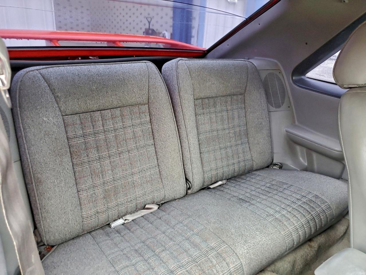 1989 FORD MUSTANG LX photo 10