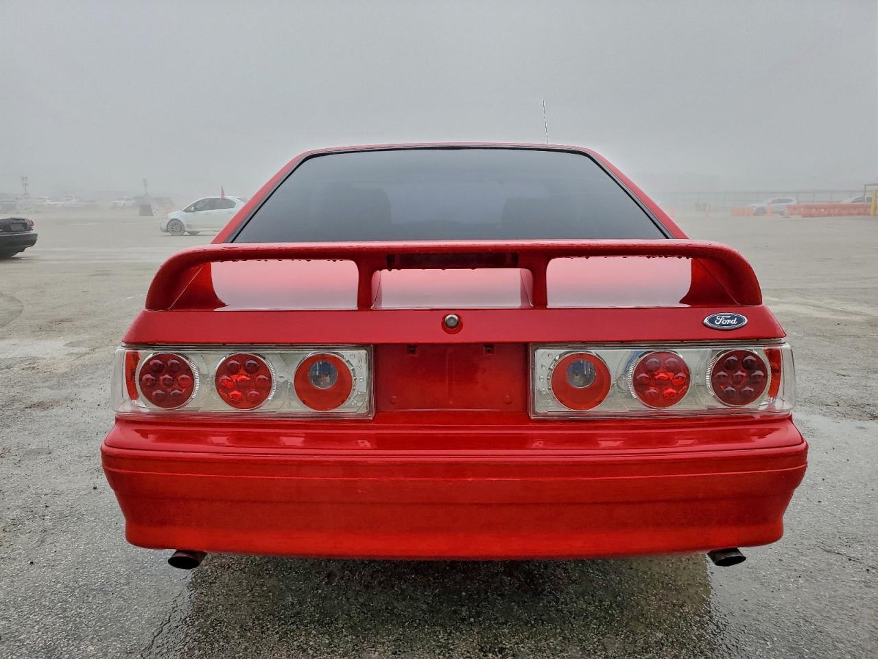 1989 FORD MUSTANG LX photo 6