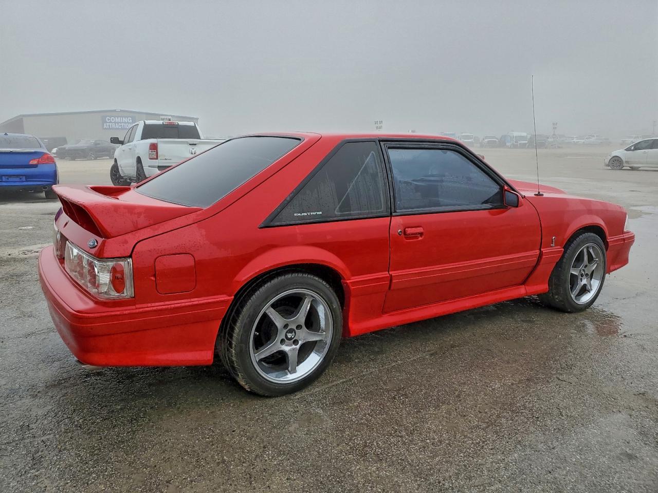 1989 FORD MUSTANG LX photo 3
