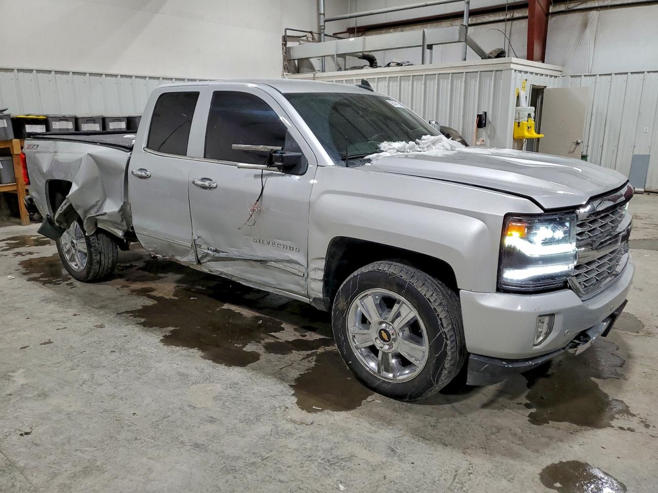 2016 CHEVROLET SILVERADO K1500 LTZ photo 4
