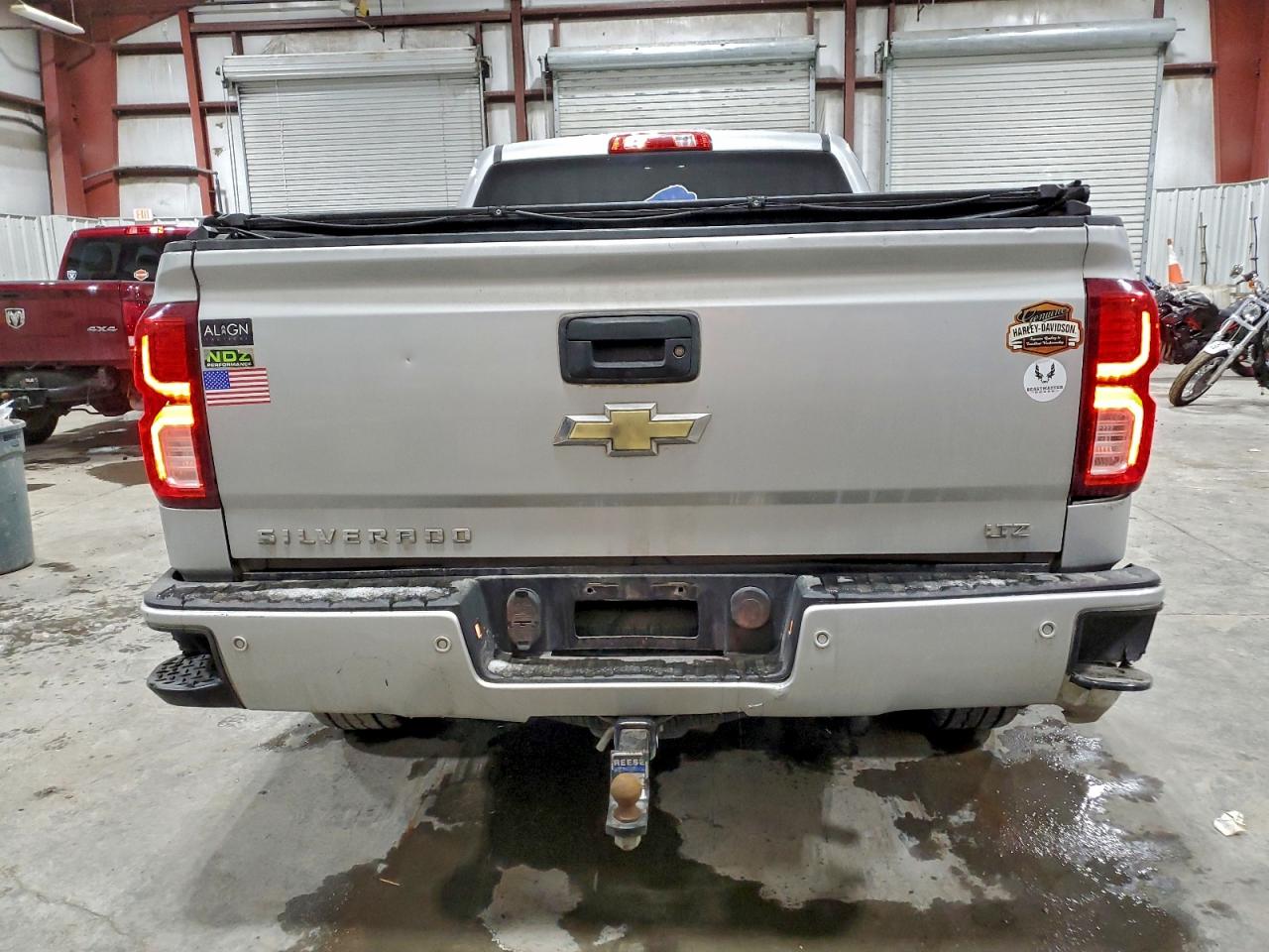 2016 CHEVROLET SILVERADO K1500 LTZ photo 6