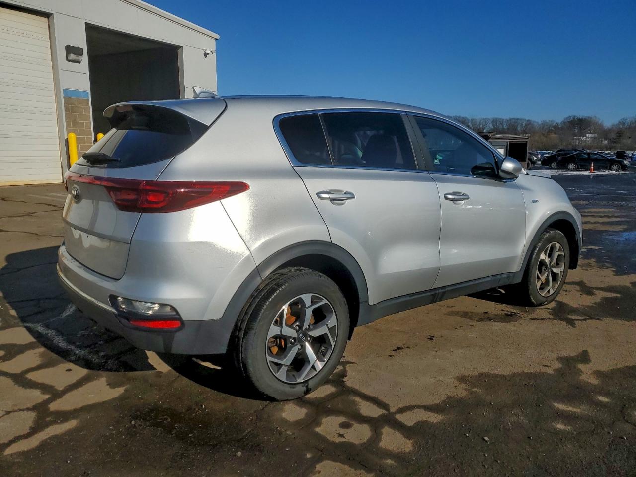 2020 KIA SPORTAGE LX photo 3