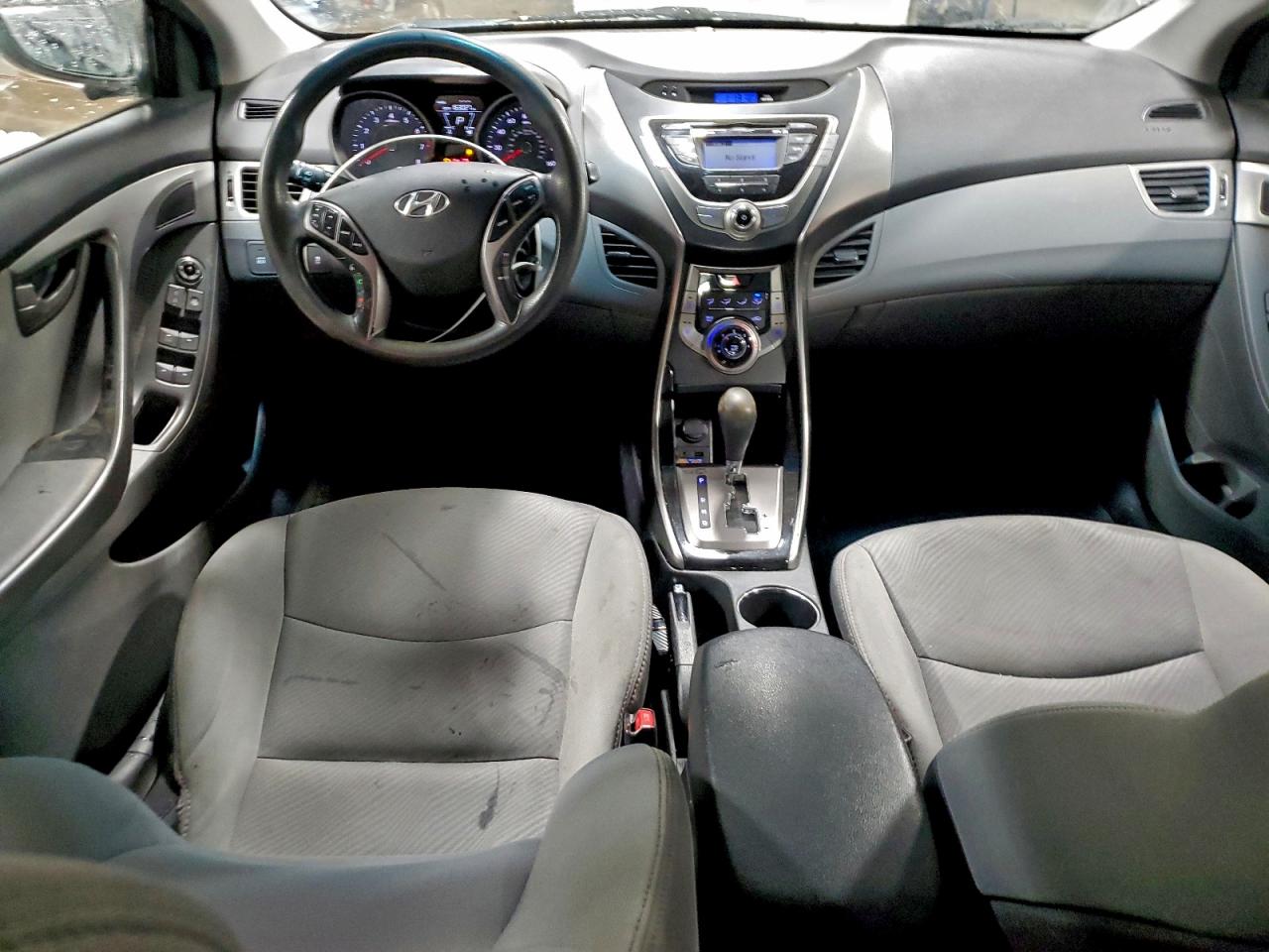 2013 HYUNDAI ELANTRA GLS photo 8