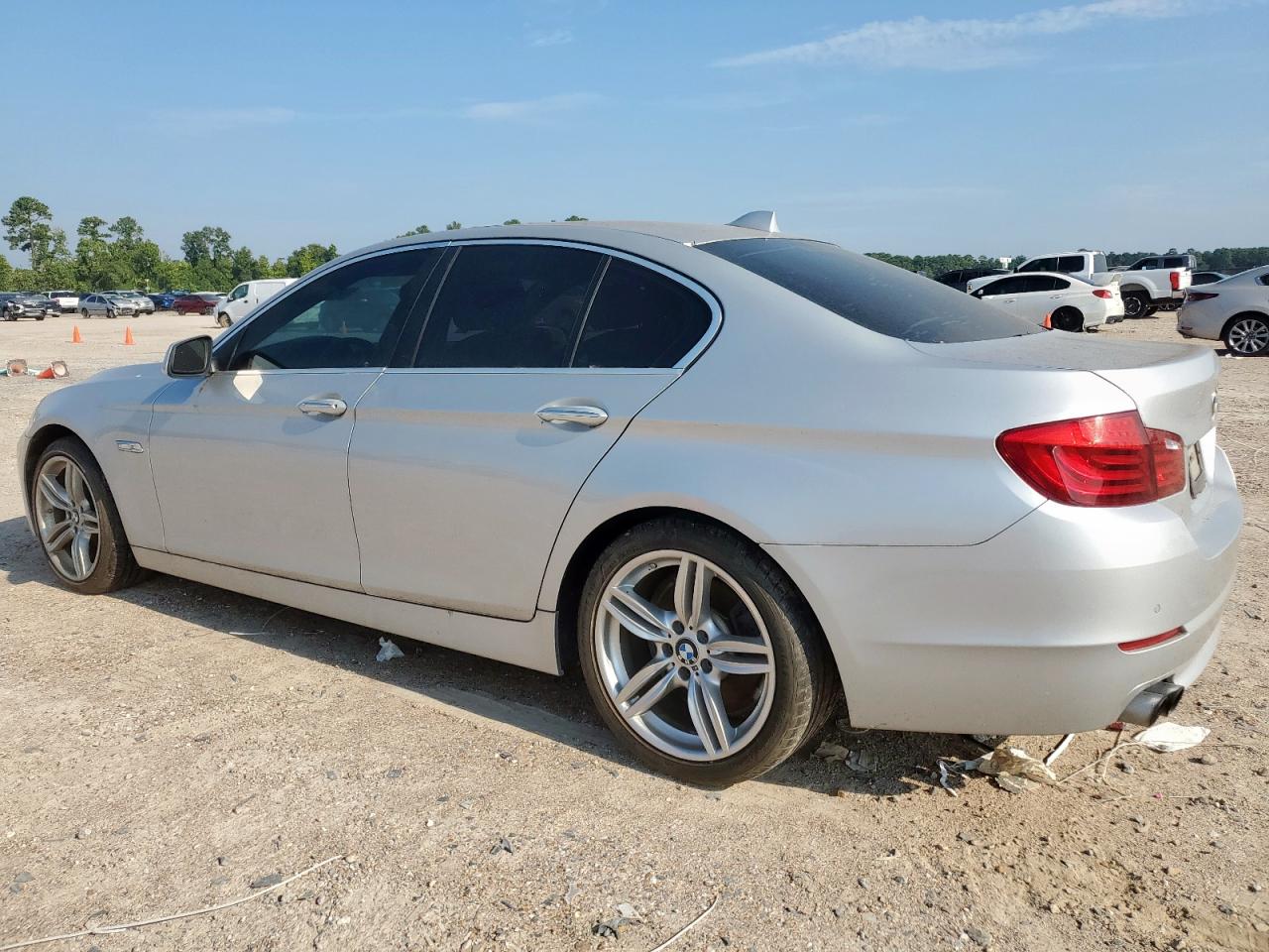 2013 BMW 528 I photo 2
