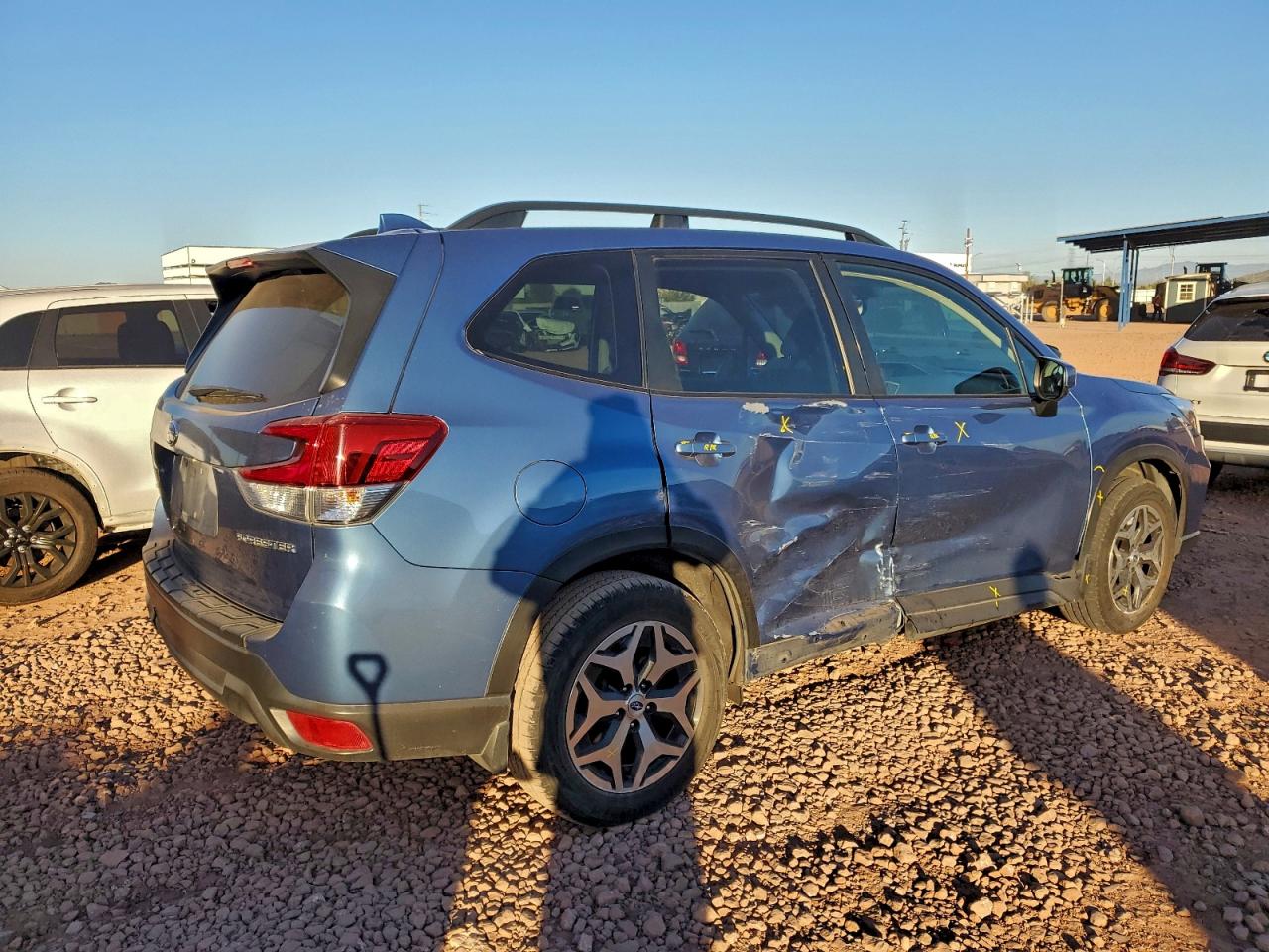 2020 SUBARU FORESTER PREMIUM photo 3