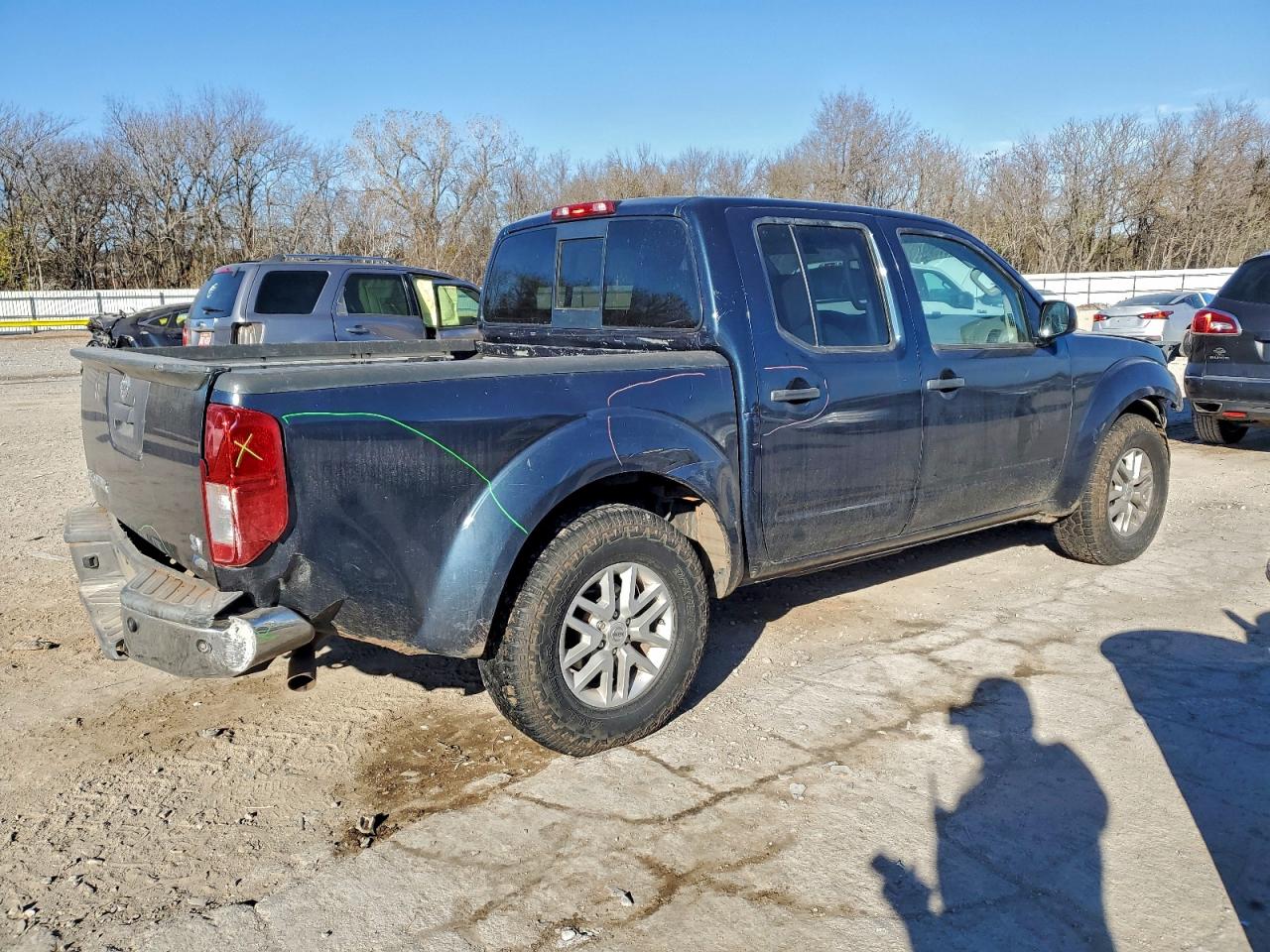 2017 NISSAN FRONTIER S photo 3
