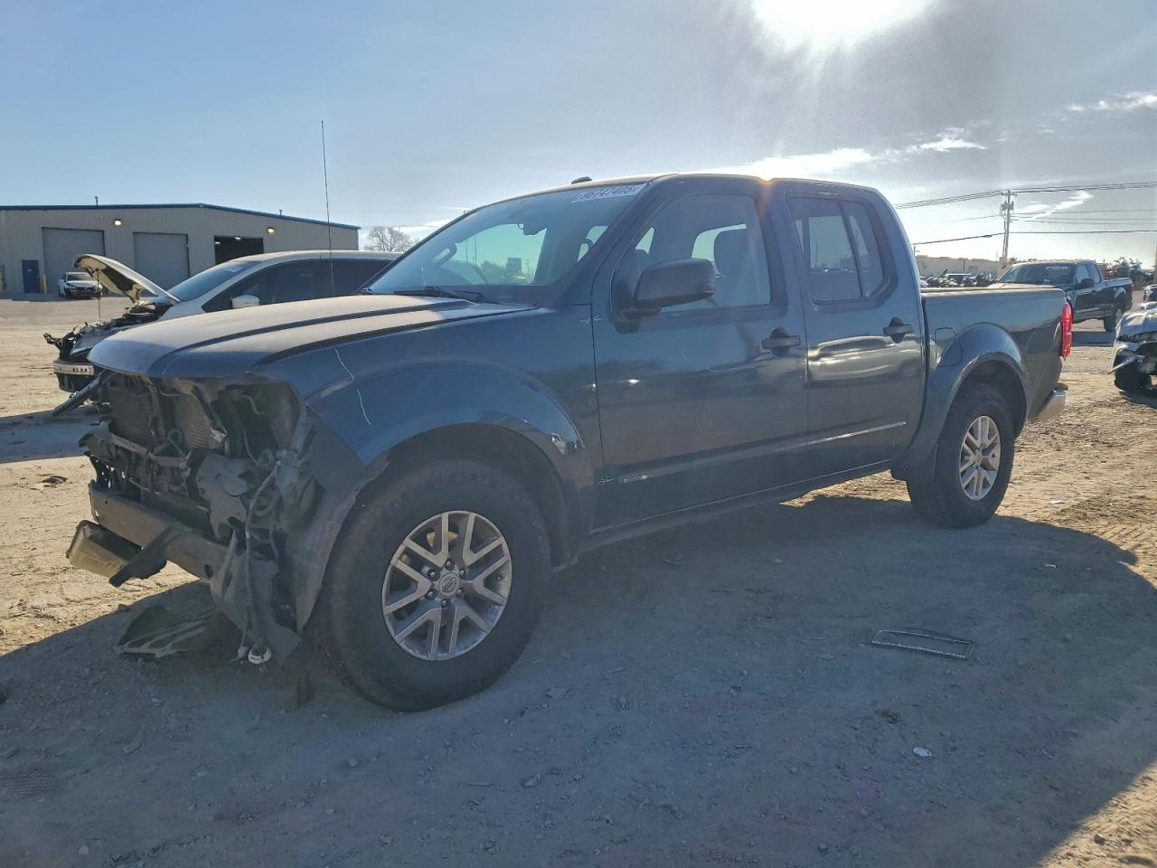 2017 NISSAN FRONTIER