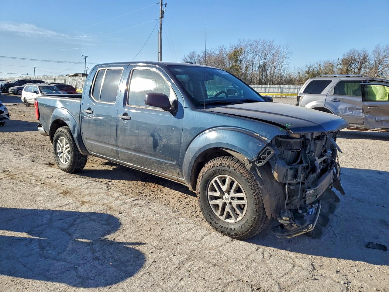 2017 NISSAN FRONTIER S photo 4