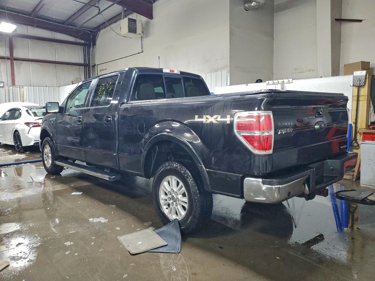 2014 FORD F150 SUPERCREW photo 2